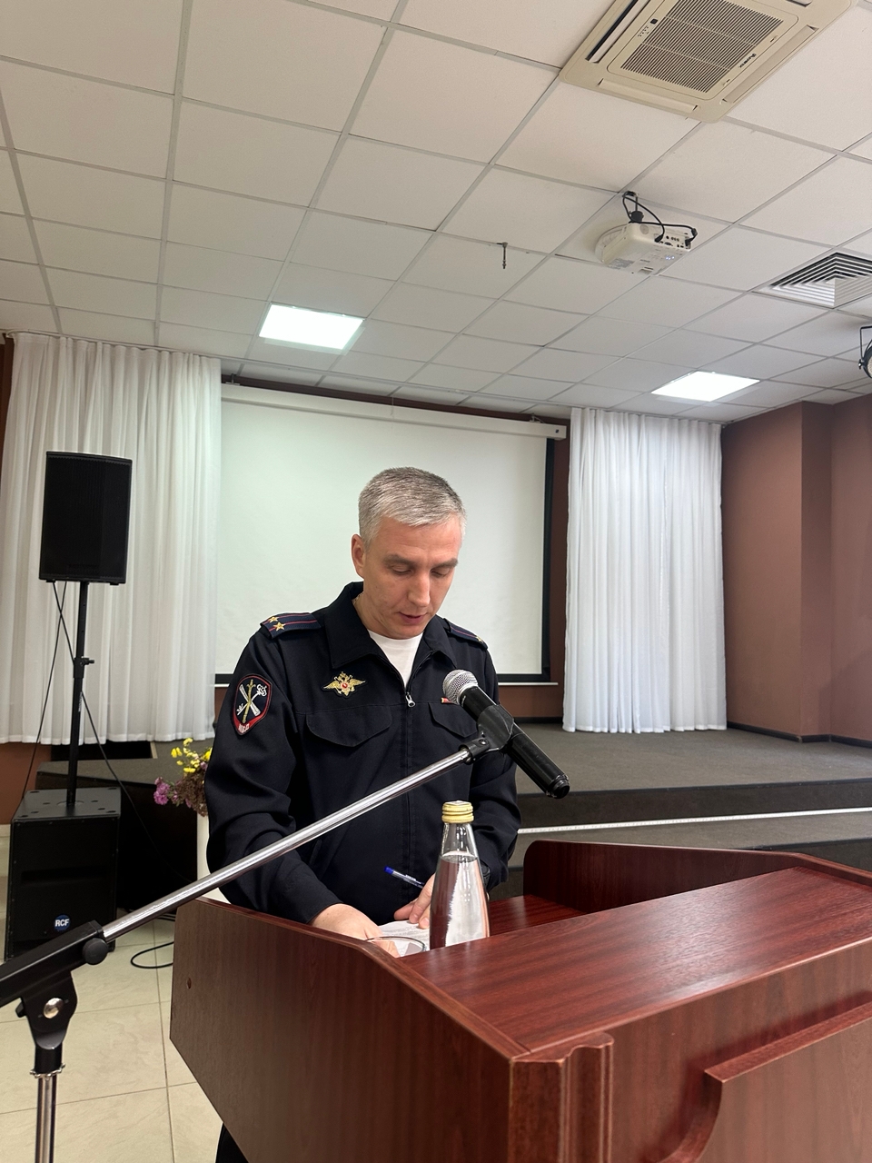 Антон Ерашов
