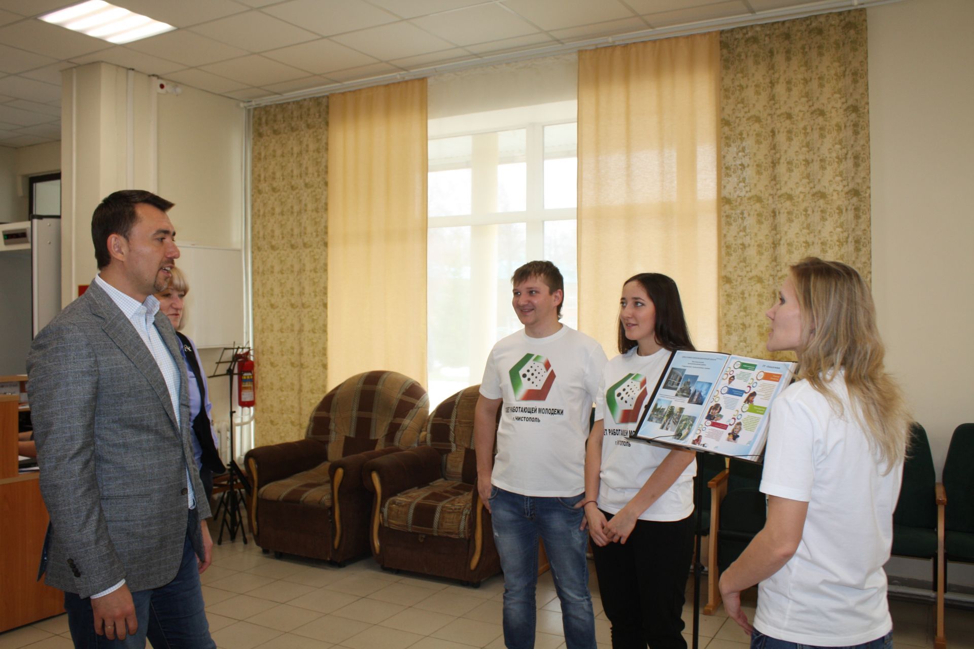 Чистополь посетил министр по делам молодежи  Дамир Фаттахов (ФОТОРЕПОРТАЖ)