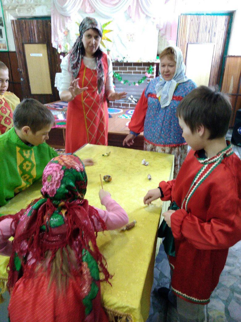 Продолжается Пасхальная неделя. В чистопольском селе детей знакомили с историей праздника