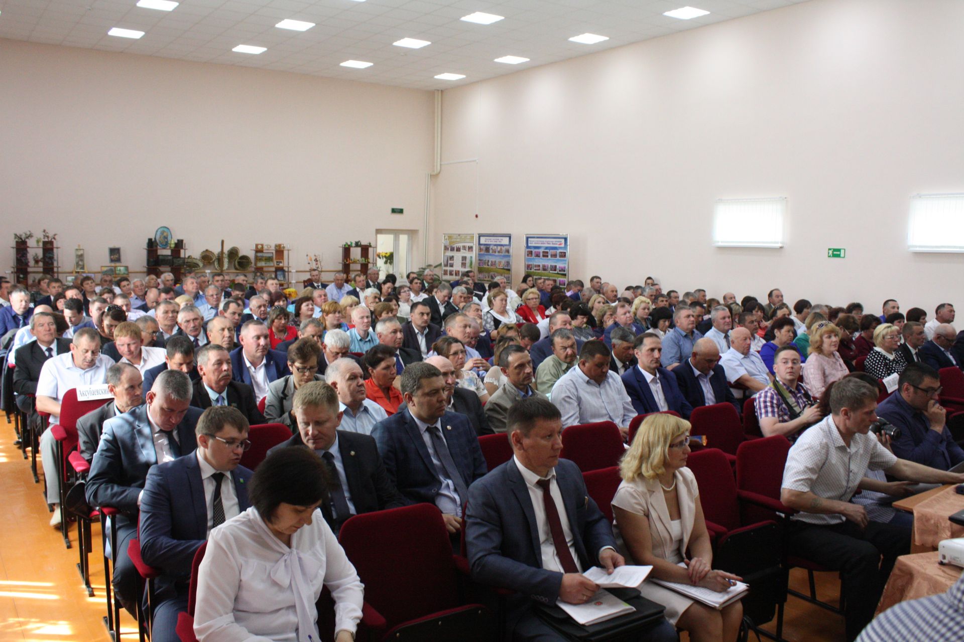 В Чистопольских Выселках прошел зональный семинар-совещание для глав сельских поселений (фоторепортаж)