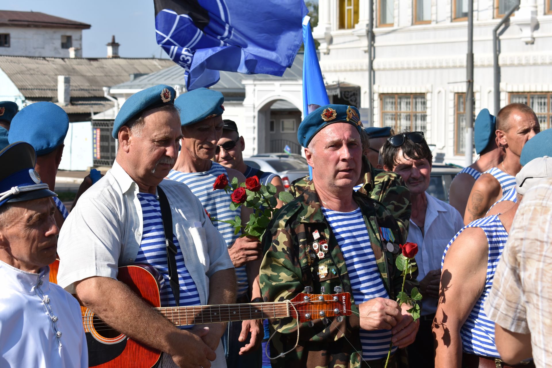 В Чистополе прошел митинг, посвященный дню ВДВ (фоторепортаж)