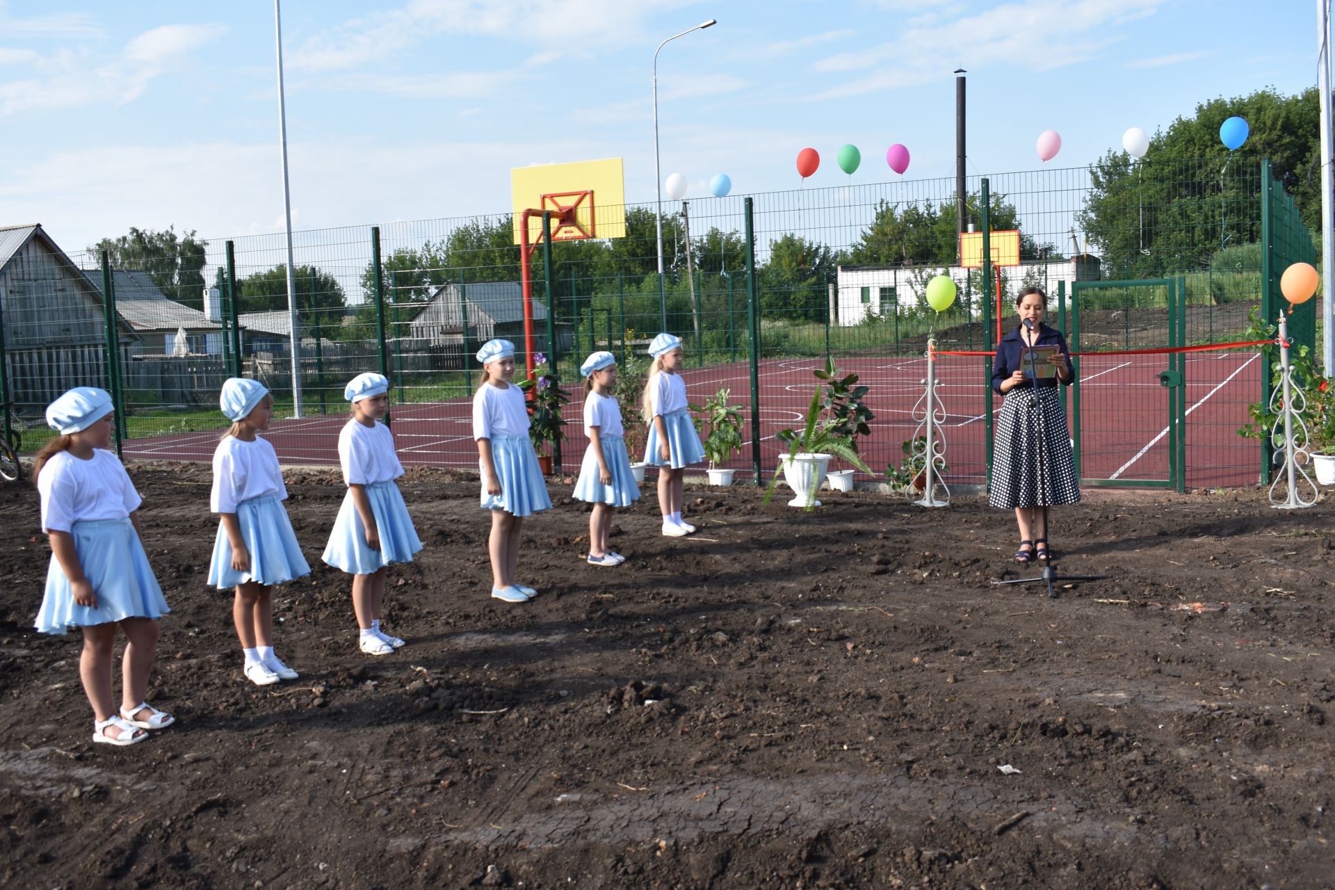 В Чистопольском районе открылись сразу два спортивных объекта (фоторепортаж)