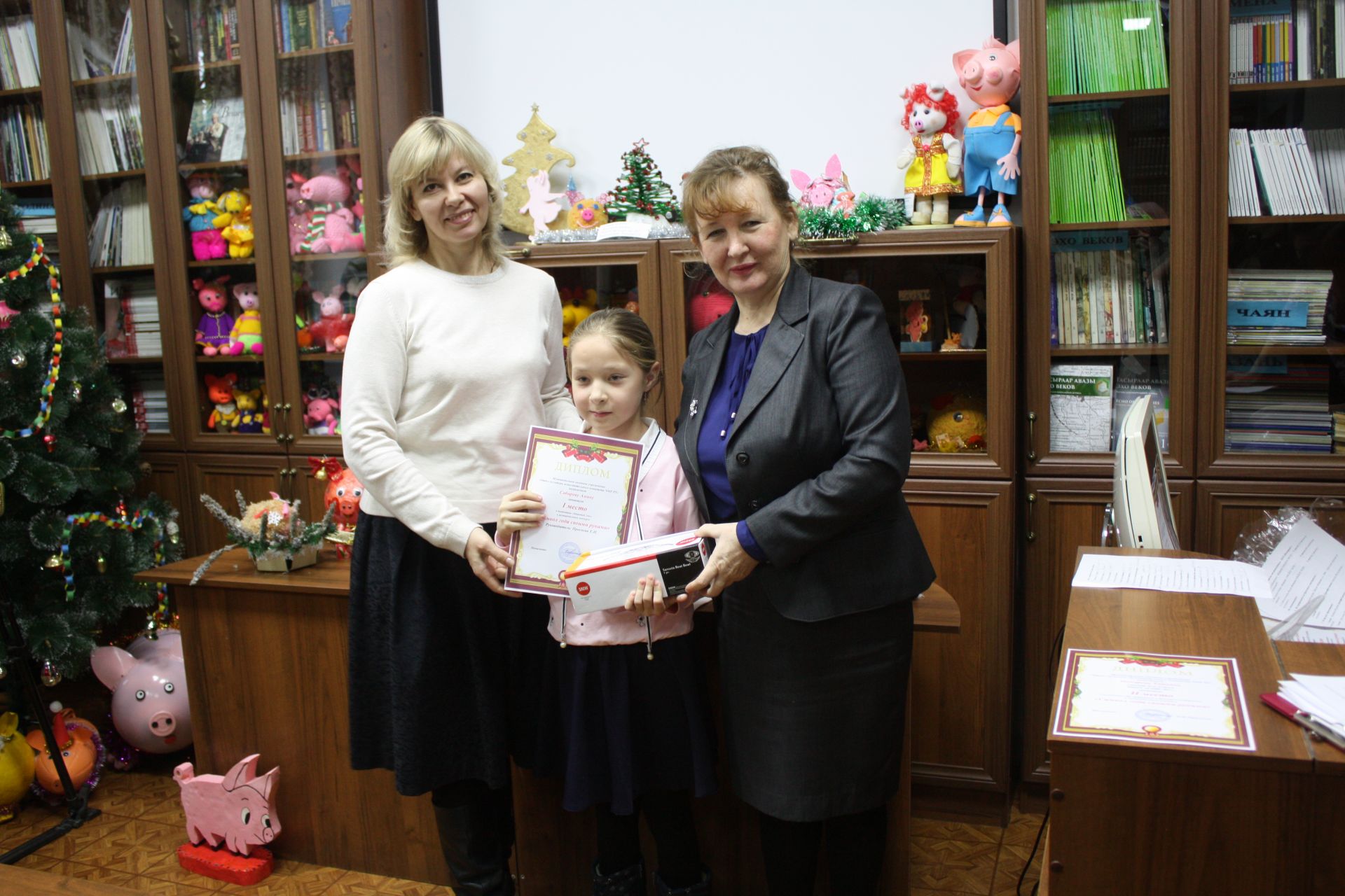В Чистопольской библиотеке чествовали победителей  конкурса  (фоторепортаж)