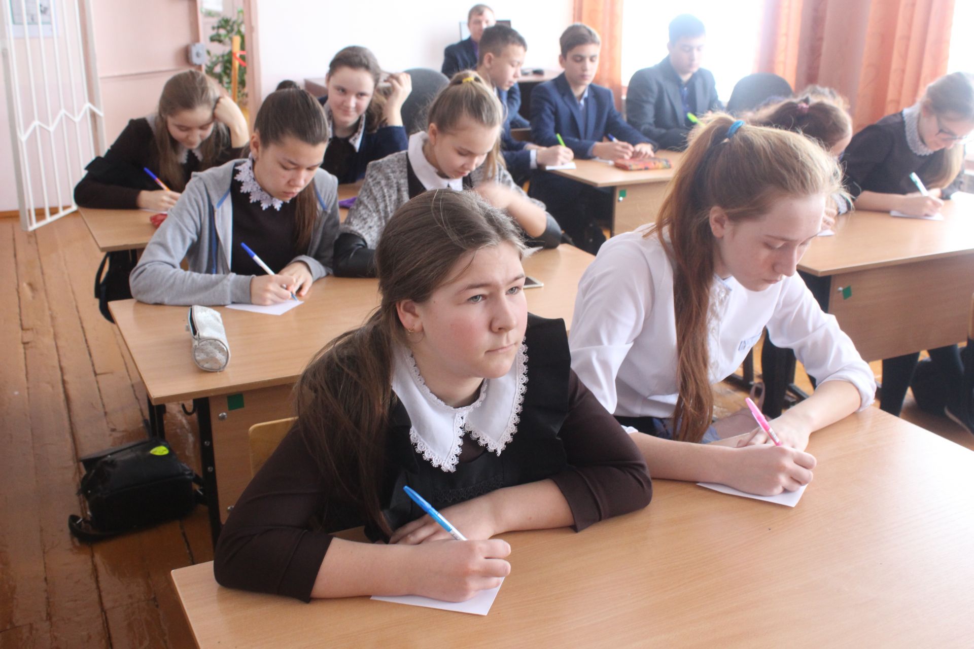 Как правильно расставить приоритеты в жизни: интерактивные занятия для молодежи чистопольского села