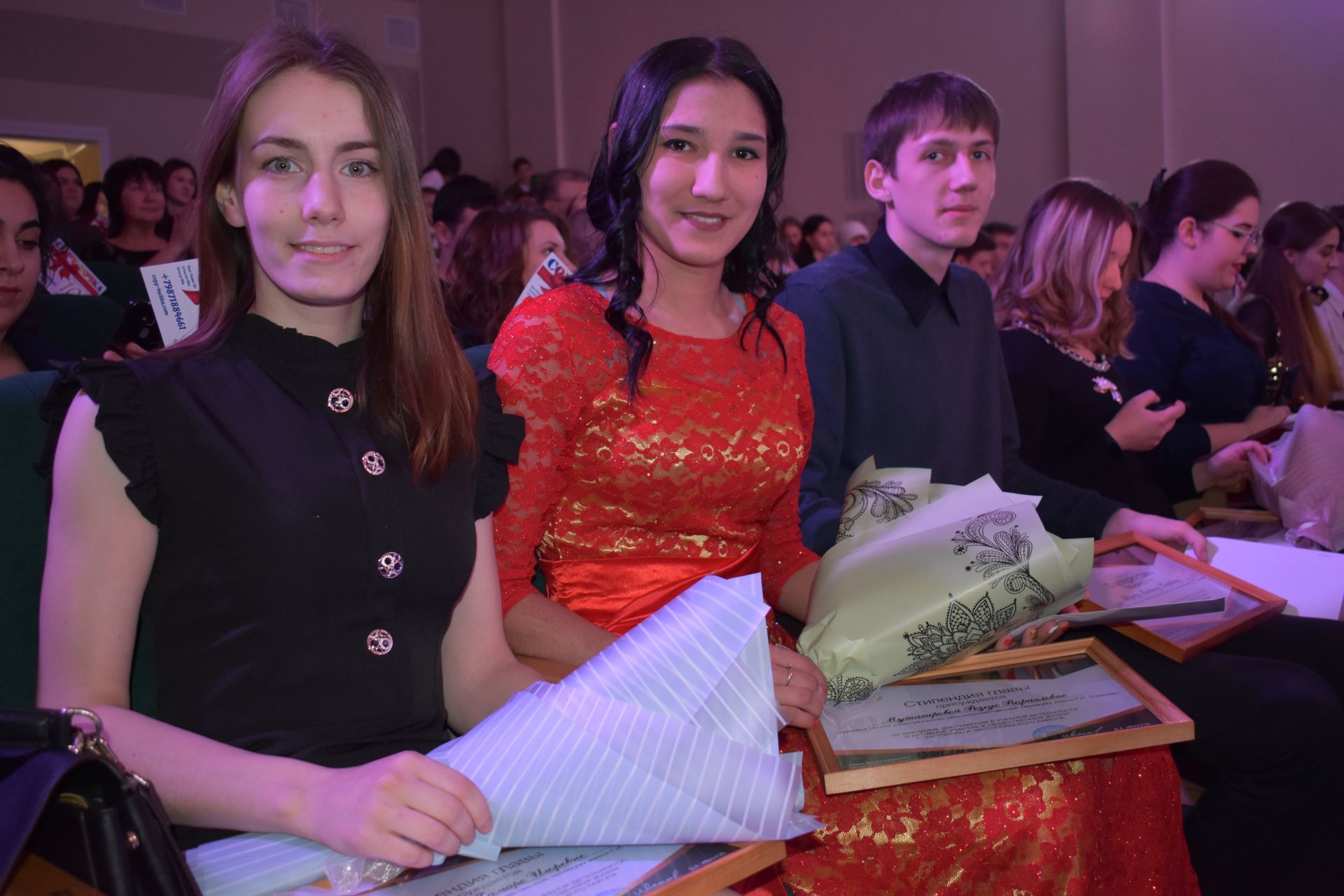 В Чистополе наградили лучших студентов (фоторепортаж)