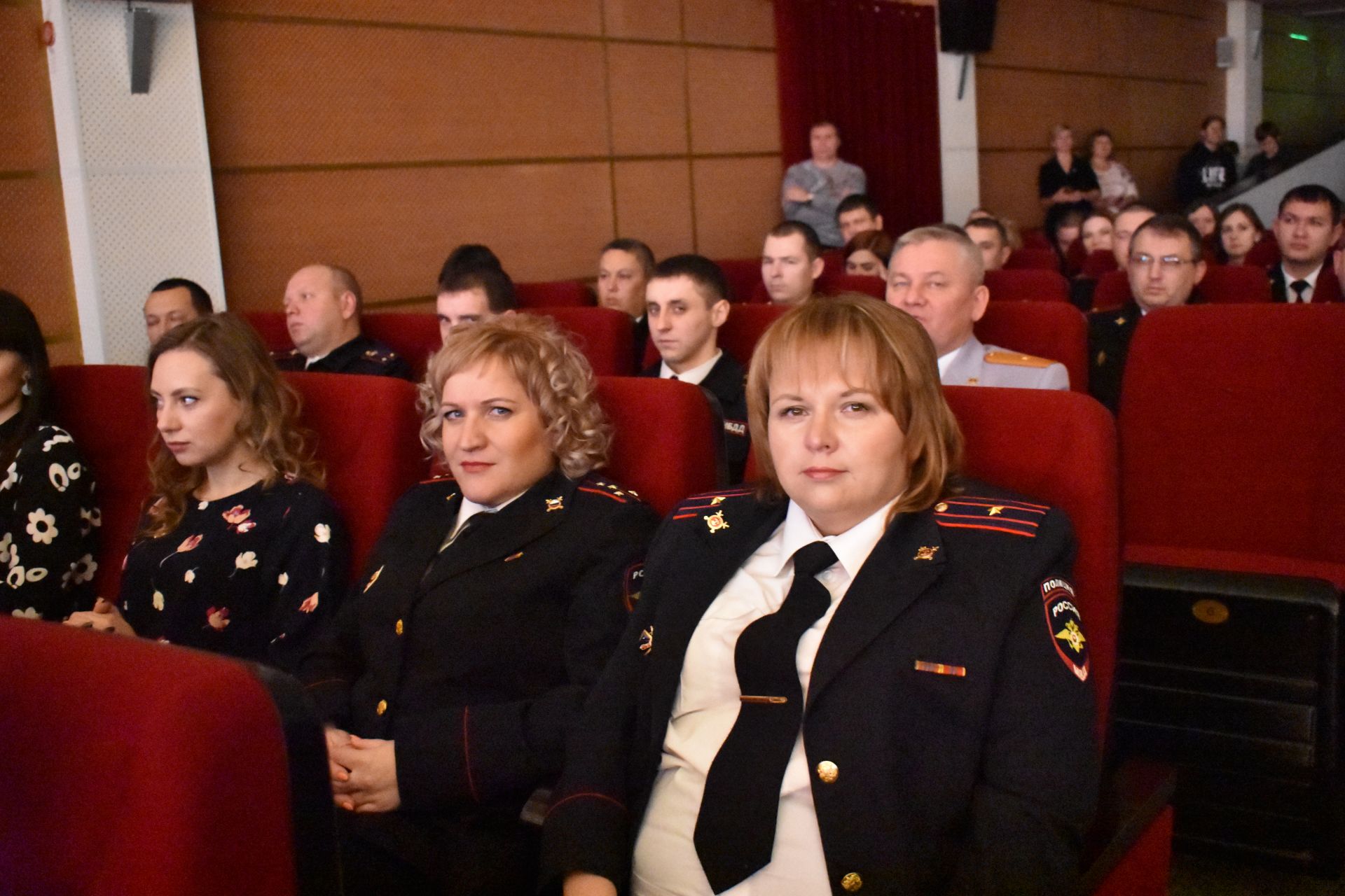 Чистопольские полицейские принимали поздравления
