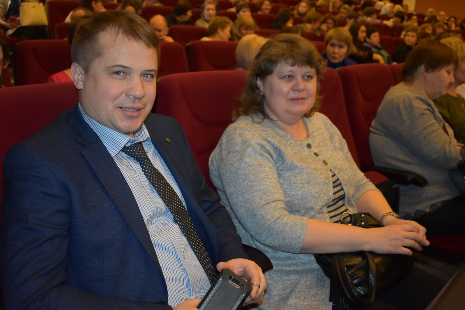 ФОТОРЕПОРТАЖ: В Чистополе состоялся концерт, посвященный Виктору Смыкову