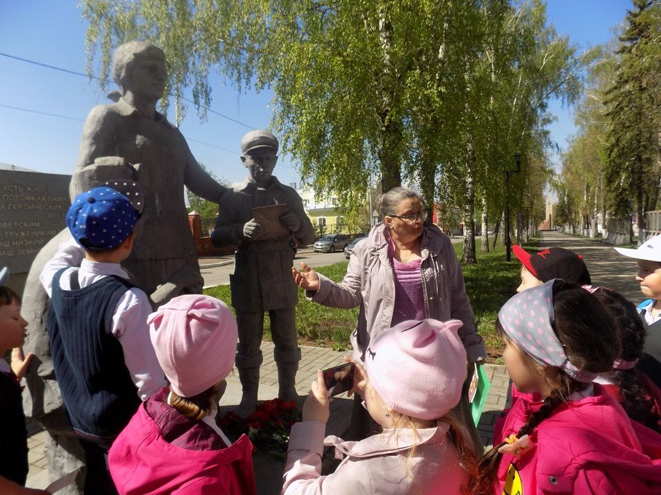 Более 100 чистопольских детей присоединились к акции «Читаем детям о войне»