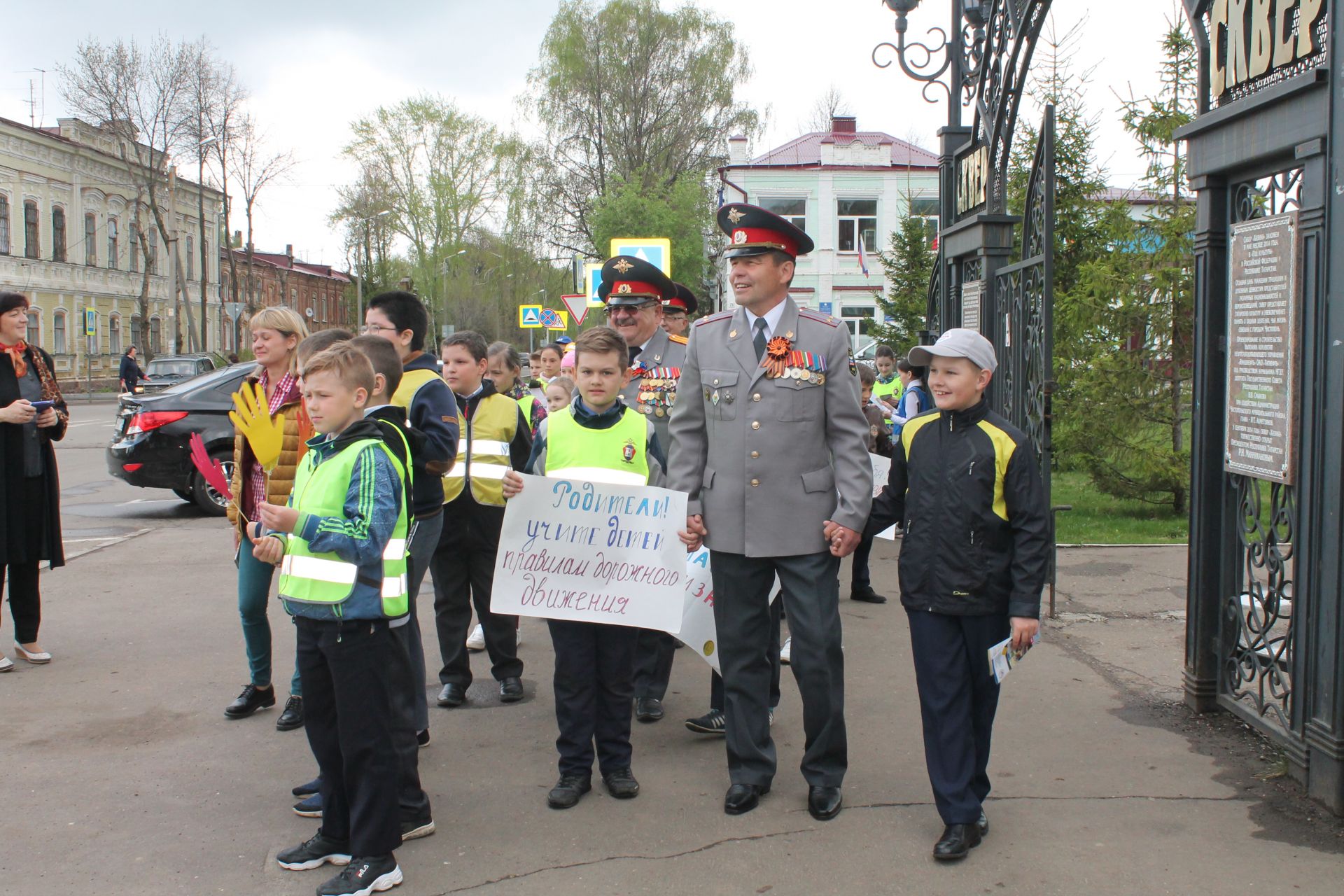 Безопасный переход проезжей части: уроки от ветеранов чистопольской полиции