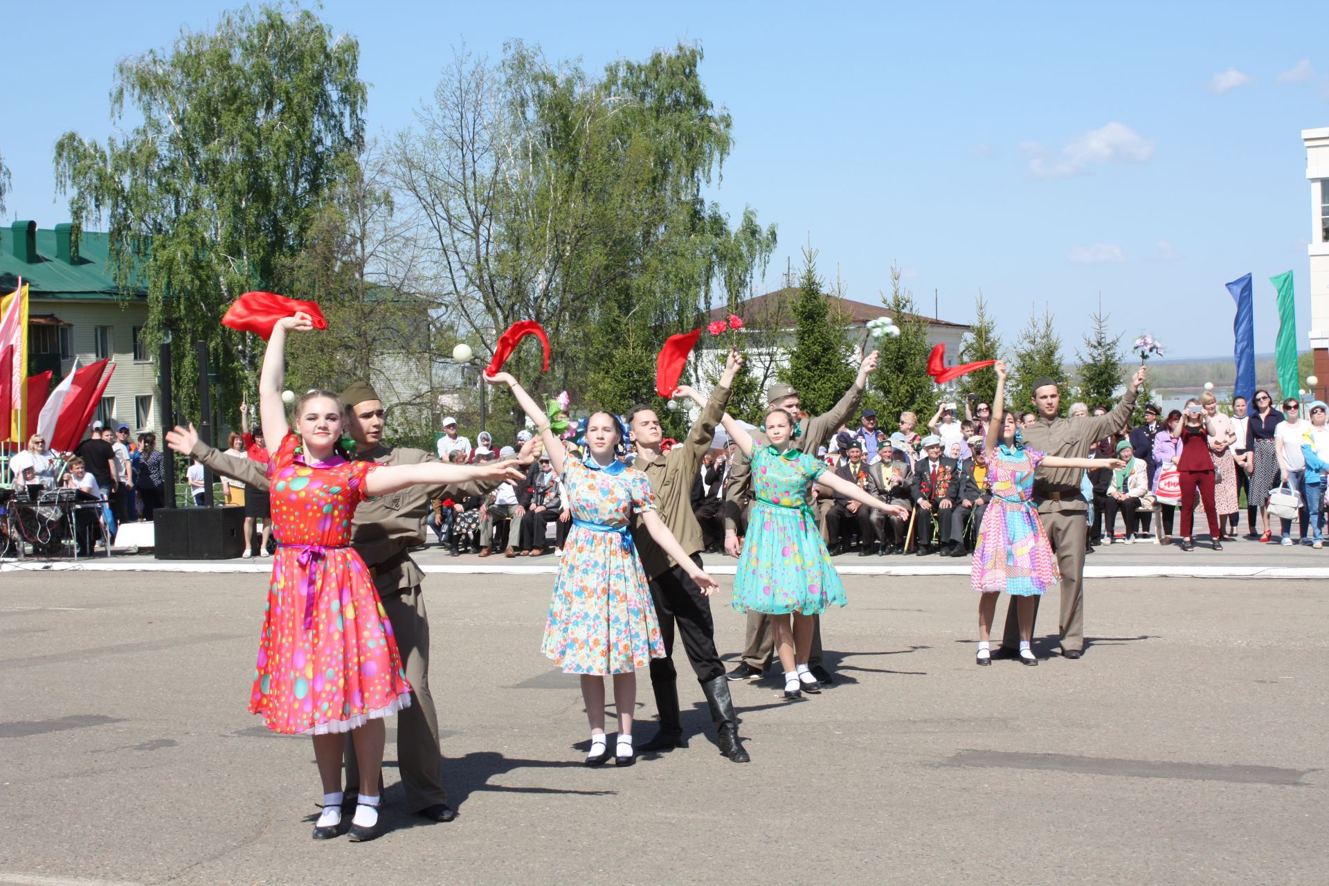 В Чистополе состоялся торжественный митинг к Дню Победы (ФОТО + ВИДЕО)