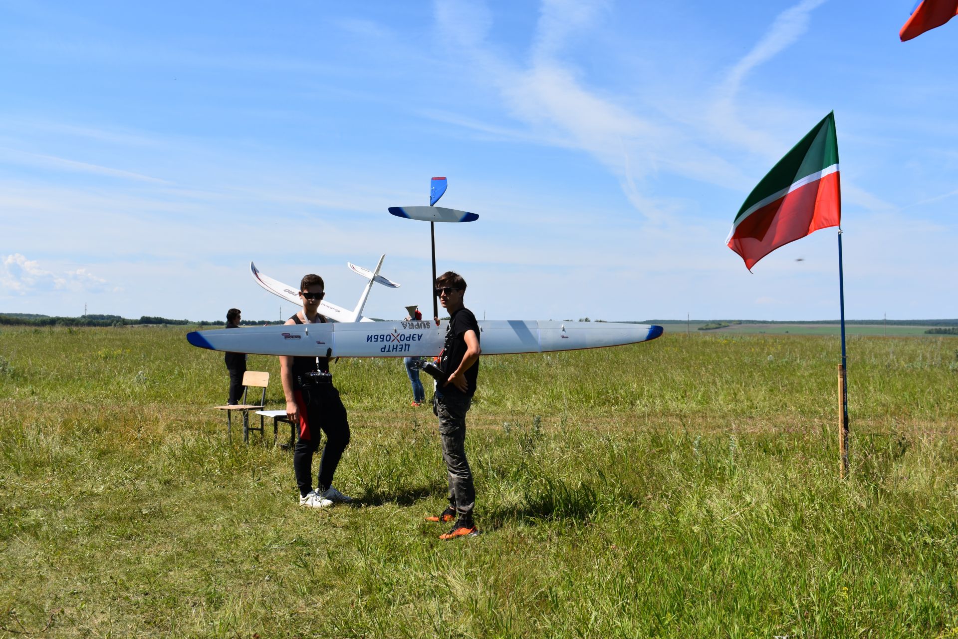 В Чистополе стартовали республиканские соревнования по авиомоделированию