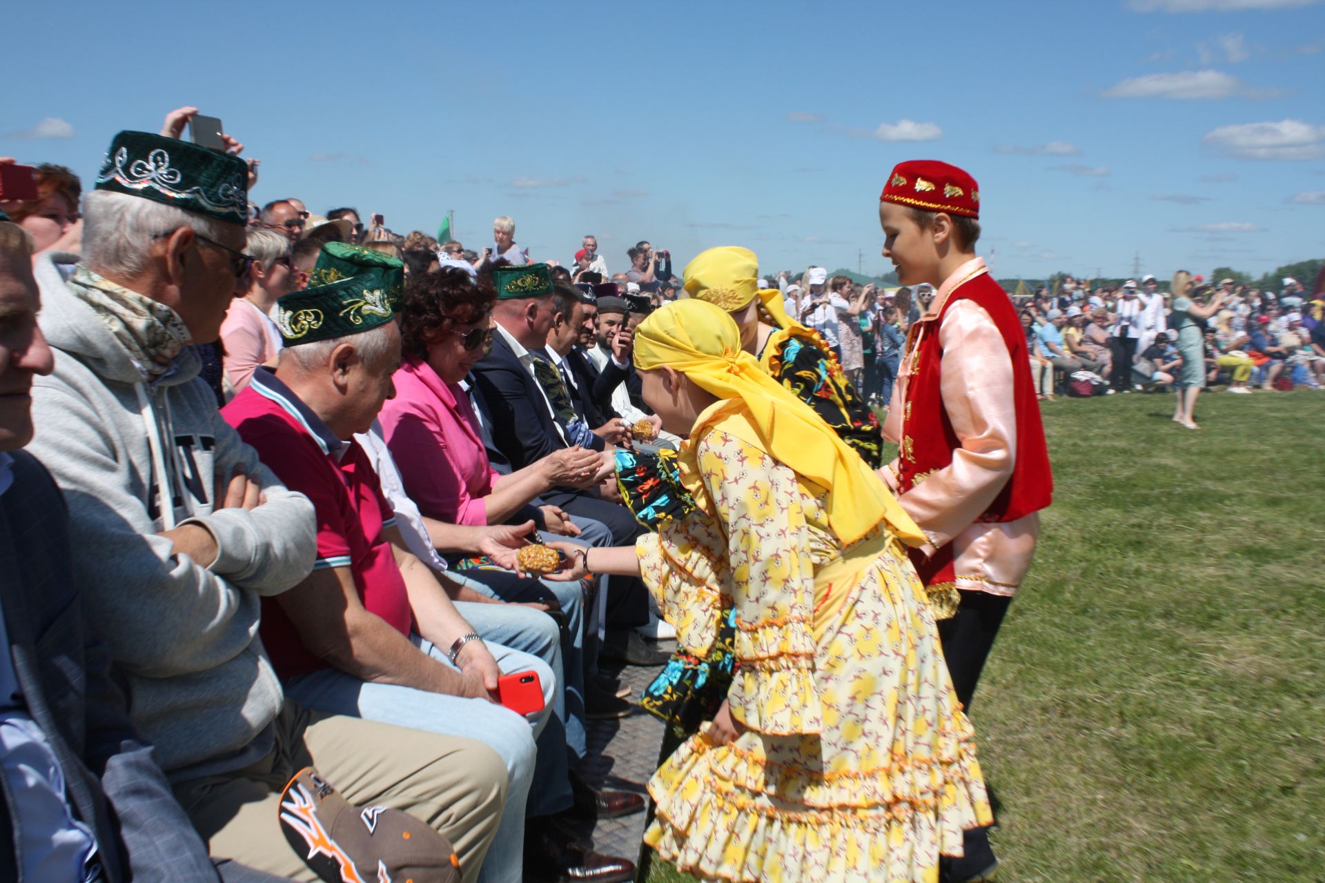 Чистопольцы отмечают всенародный праздник Сабантуй