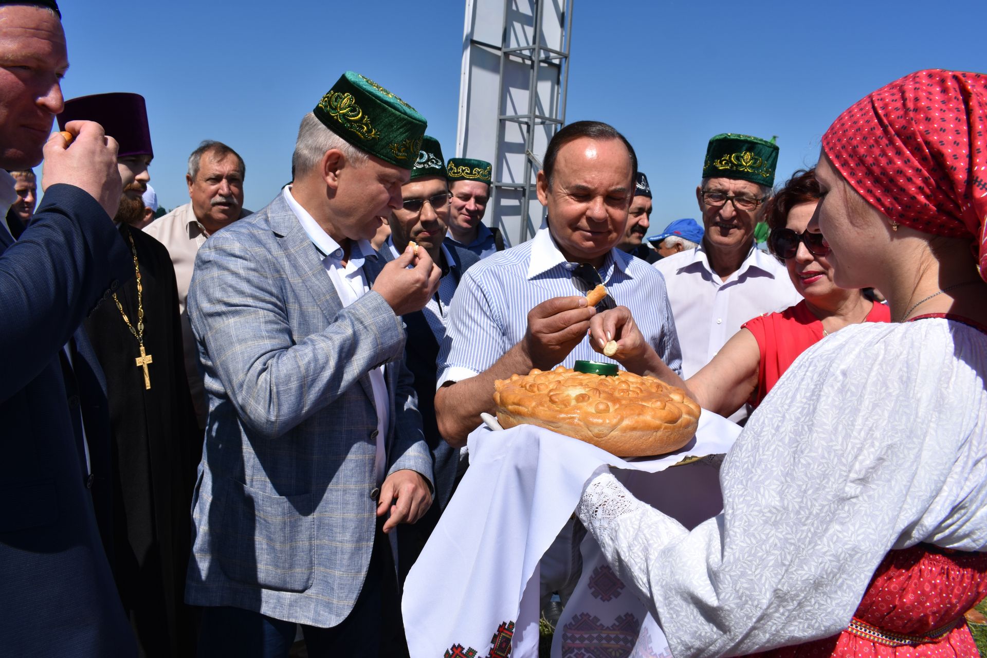 На Чистопольской земле искрометный праздник Сабантуй!