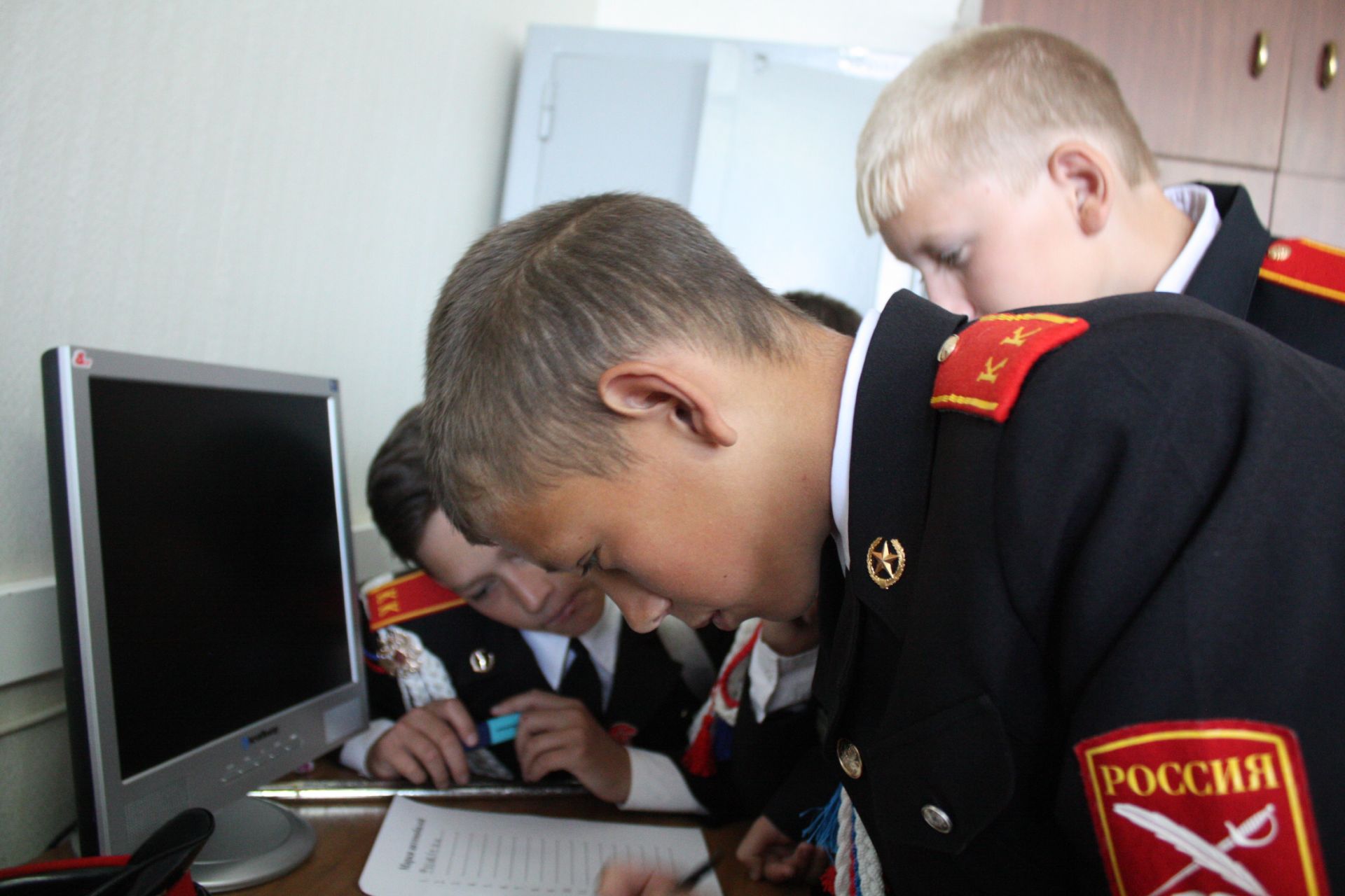 Чистопольские молодые сотрудники ГИБДД достойно продолжают эстафету памяти