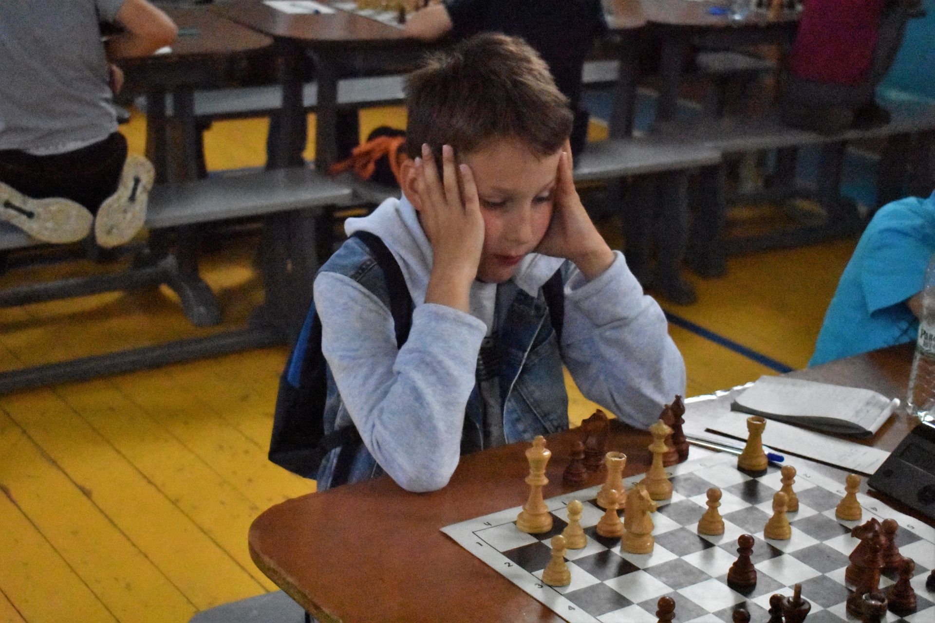 В Чистополе продолжается региональный юношеский турнир по шахматам «Большая Кама»