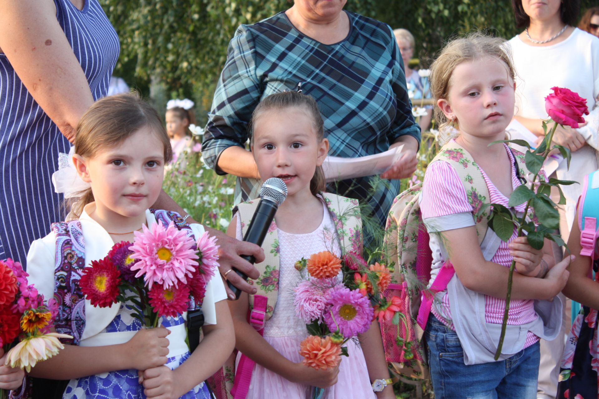 В Чистопольском ТОСе прошел праздник цветов (ФОТОРЕПОРТАЖ)