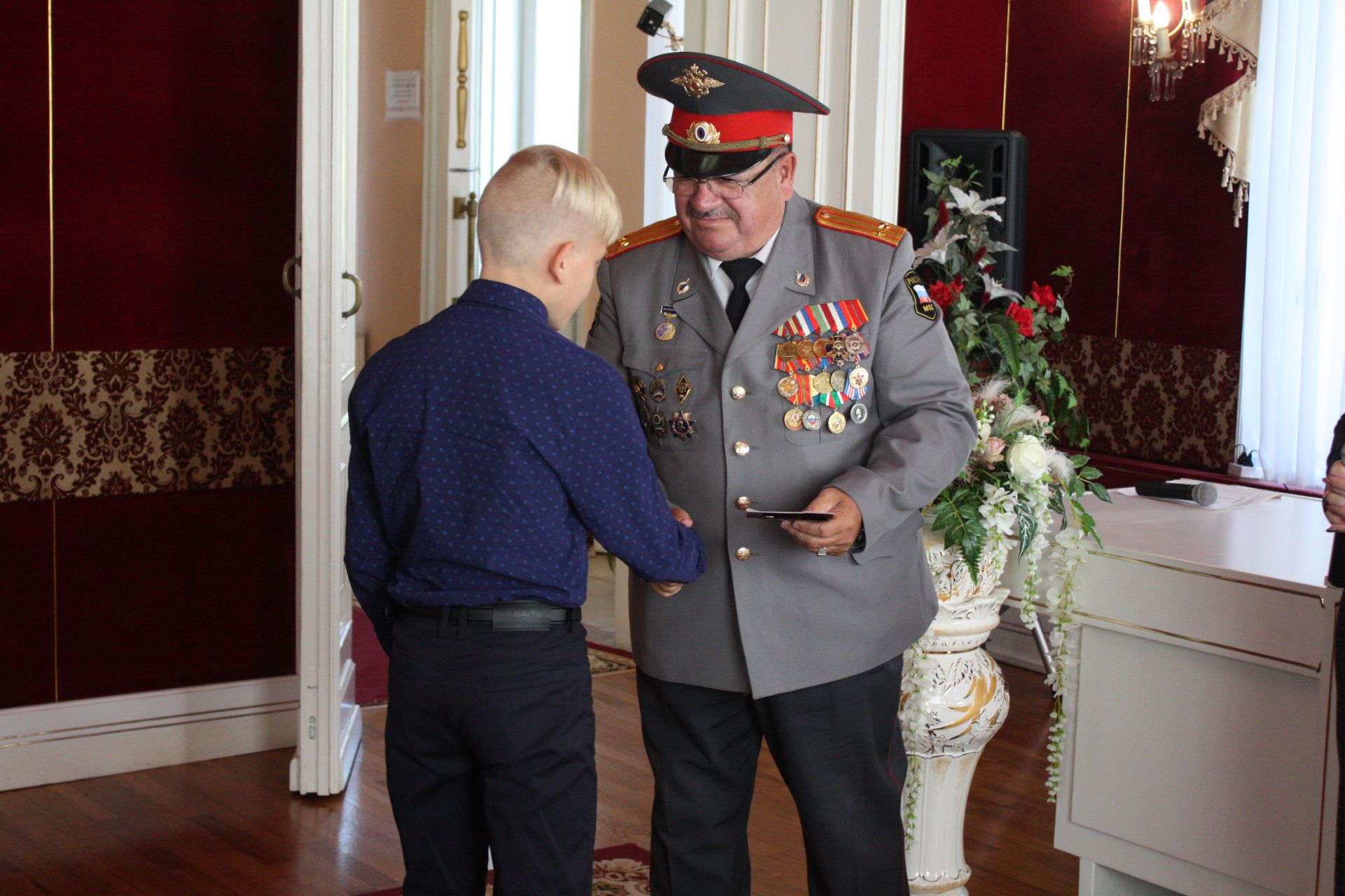 В преддверии дня Республики юные чистопольцы получили свой первый документ! (Фоторепортаж)