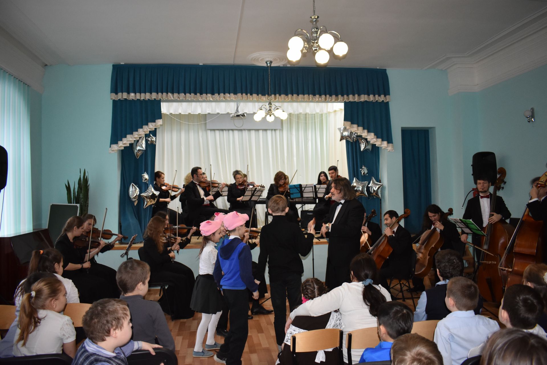 Чистопольских детей радовал Казанский камерный оркестр «La Primavera»