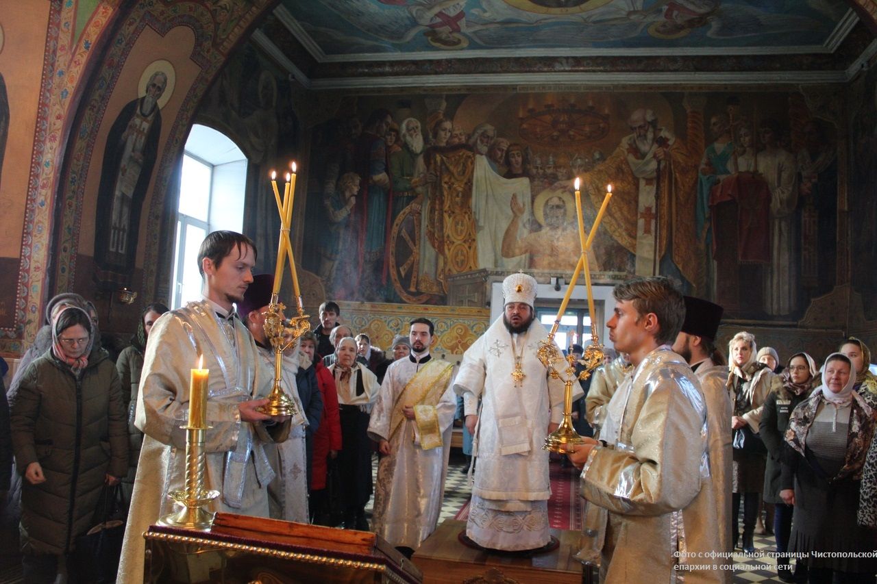 Православные чистопольцы празднуют Рождество