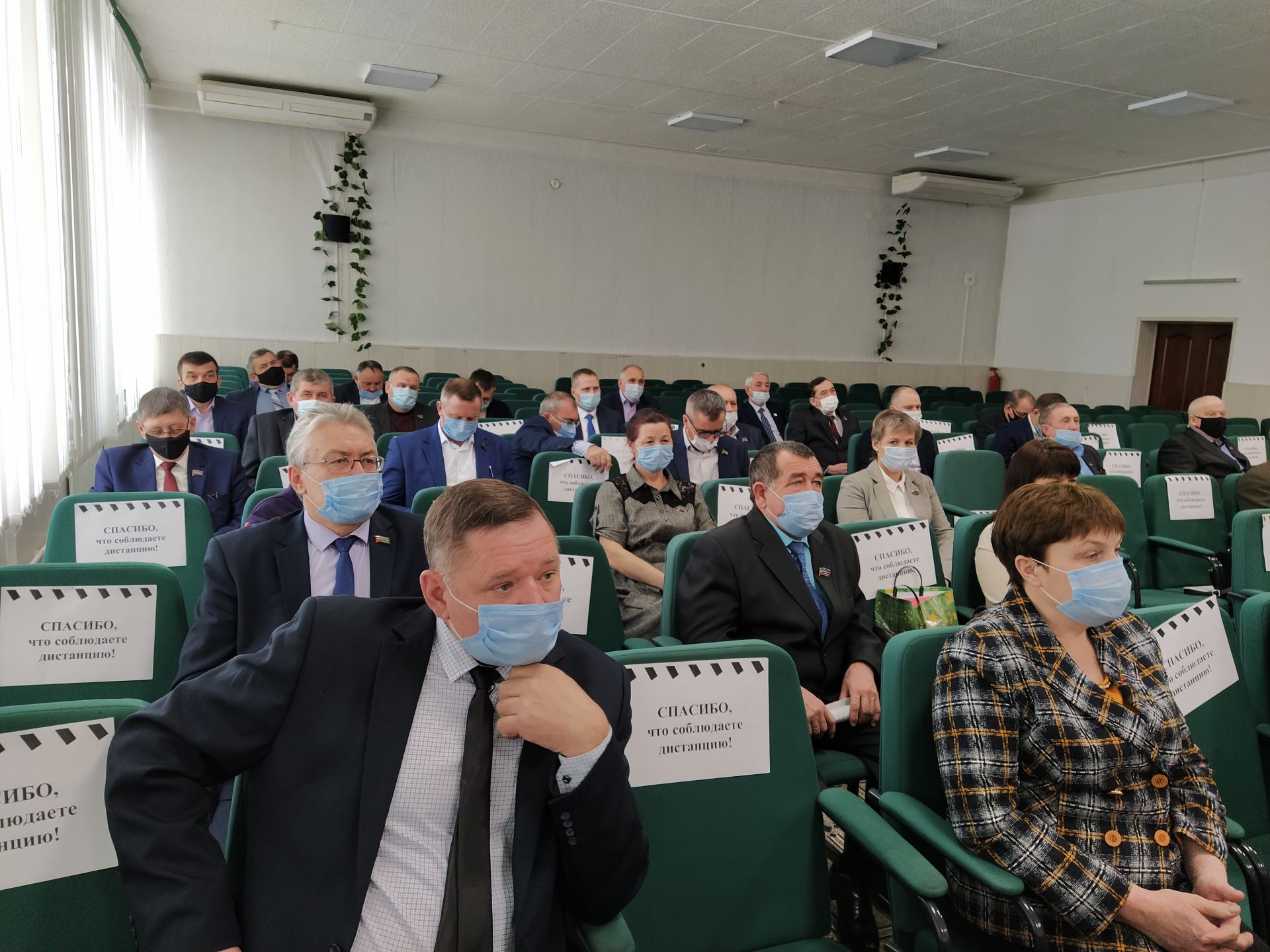 Депутаты Чистопольского района внесли изменения в бюджет предстоящего года