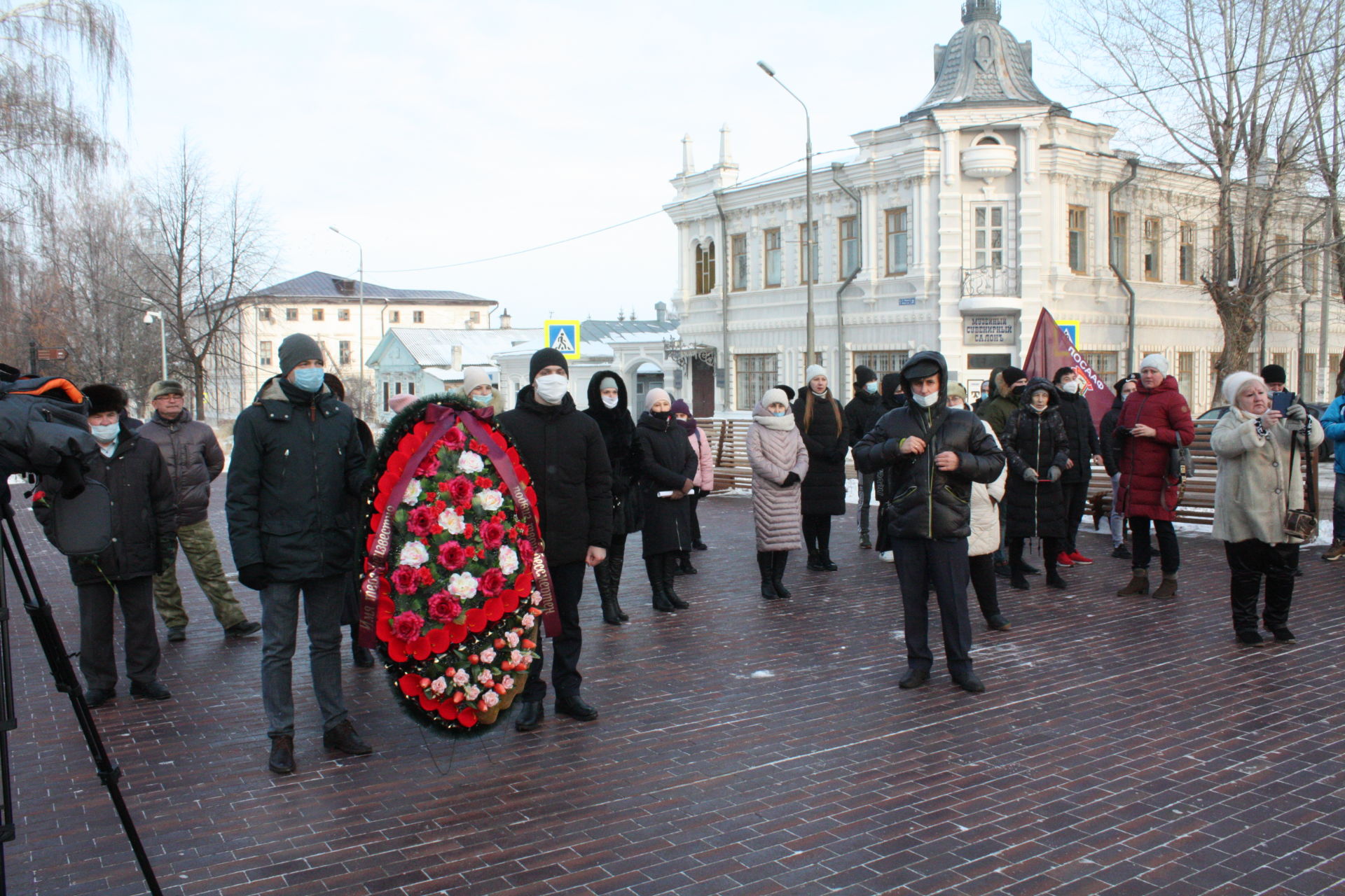 В Чистополе почтили память Неизвестного солдата