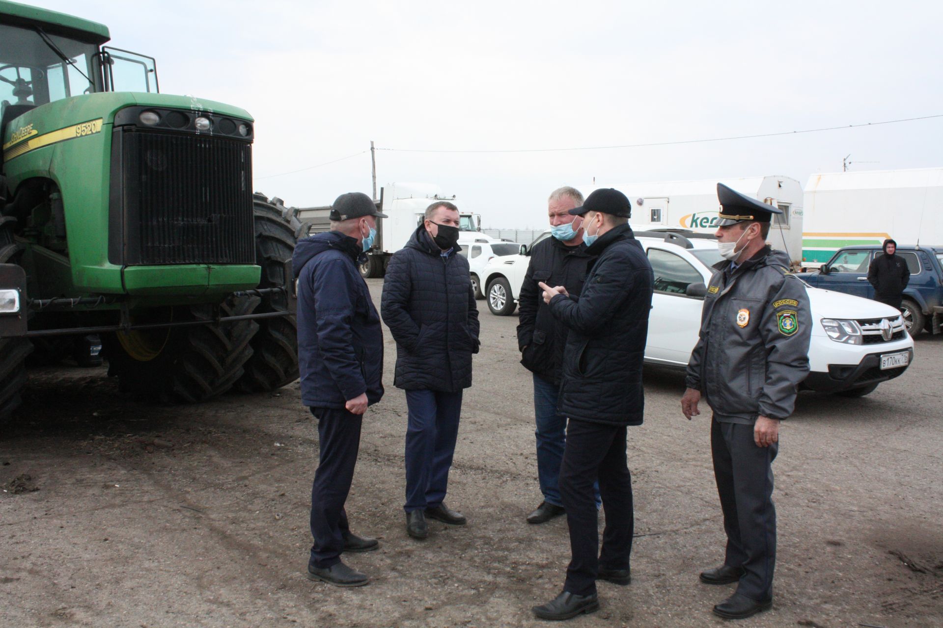 Министр сельского хозяйства и продовольствия РТ Марат Зяббаров ознакомился с ходом работы в чистопольских хозяйствах