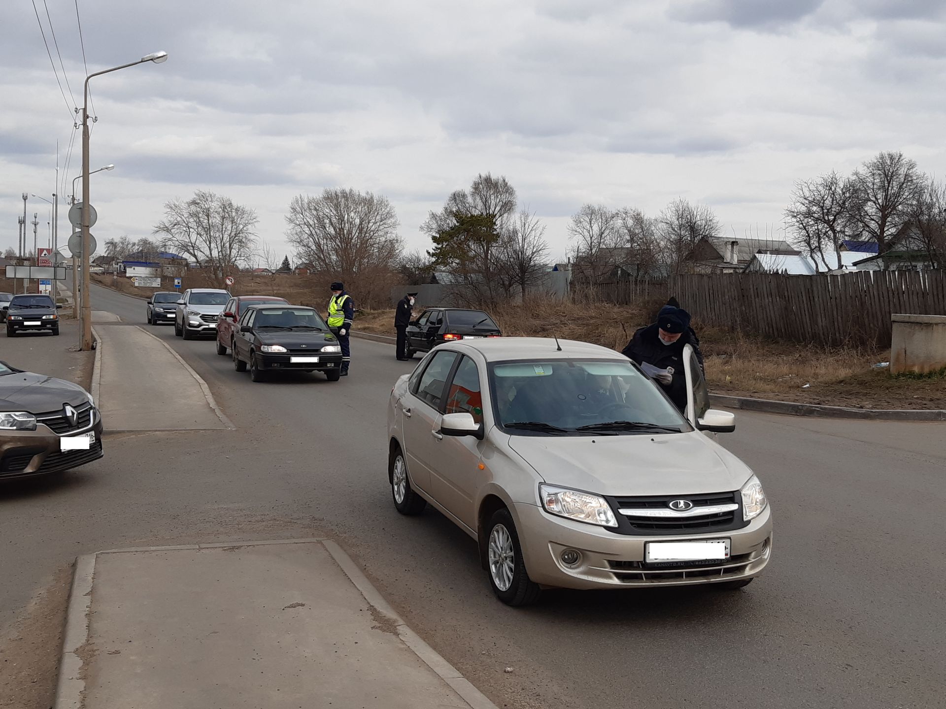 В Чистополе проходит массовый рейд