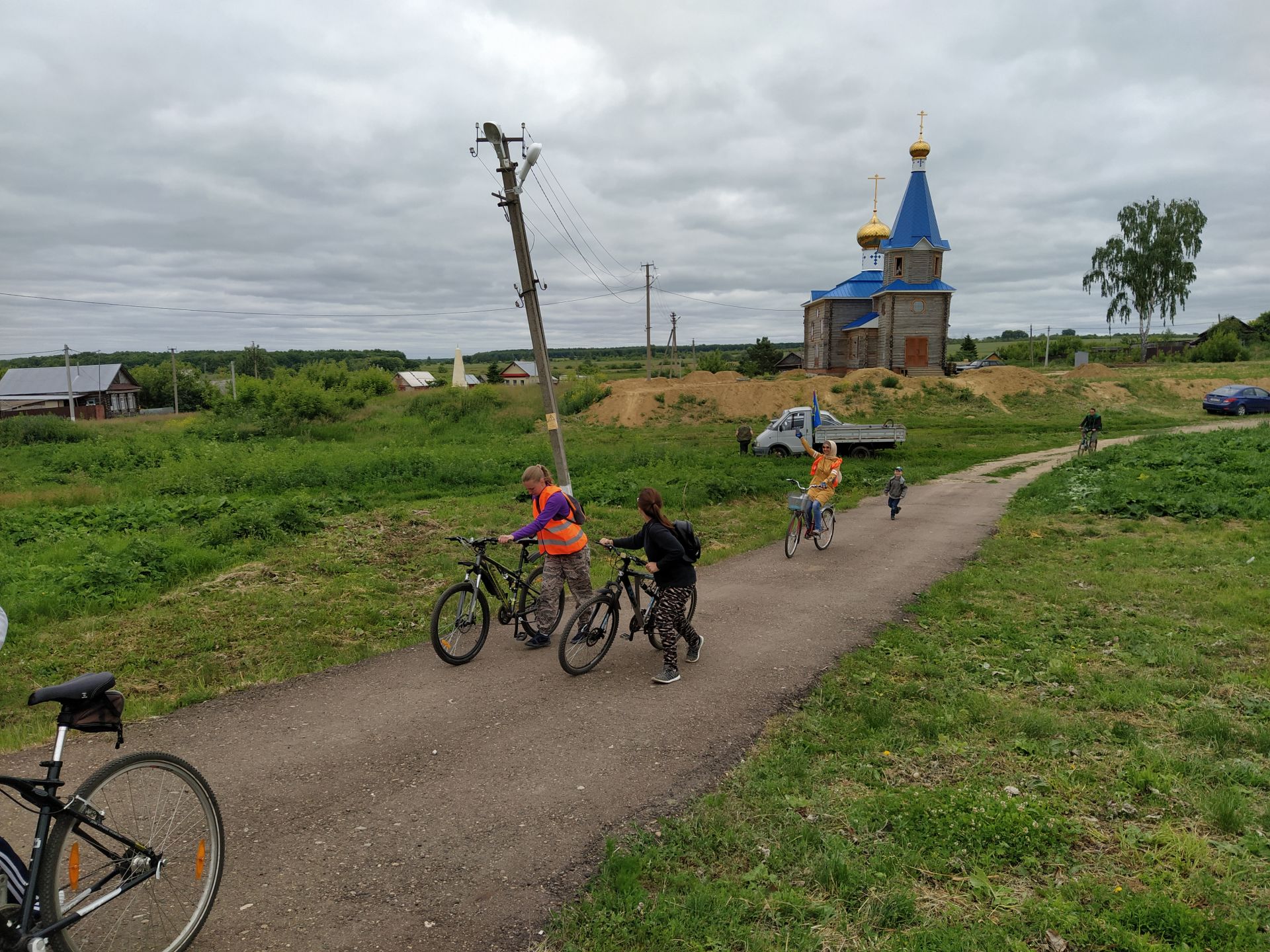 В Чистополе состоялся православно-мусульманский велопробег, посвященный 75-летию Победы (ФОТОРЕПОРТАЖ)