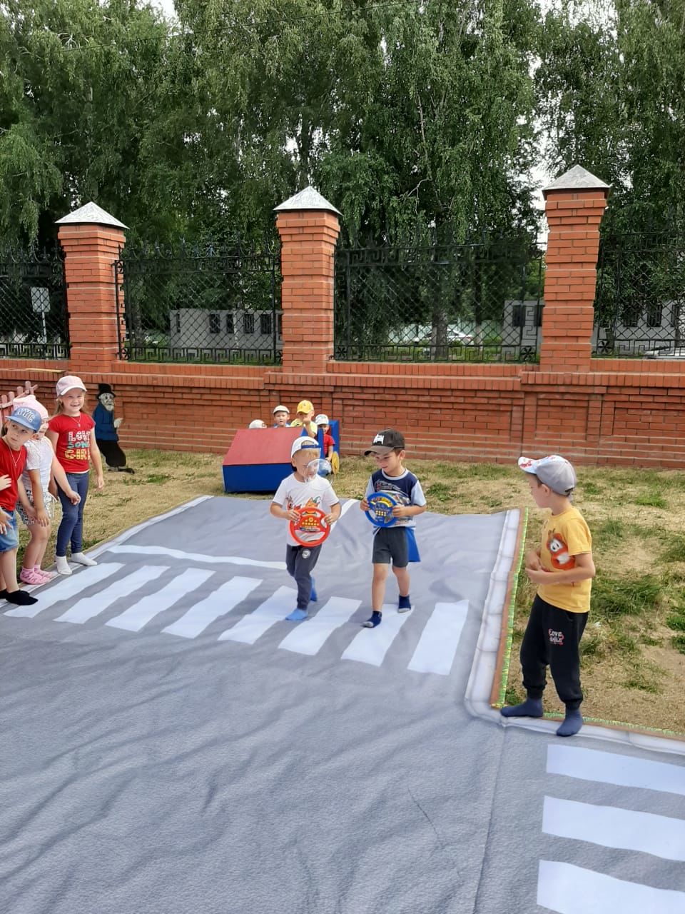 У чистопольских дошколят появился свой автогородок (ФОТО)