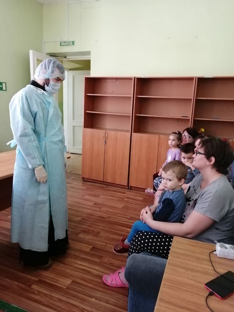 Пациенты детского отделения Чистопольской ЦРБ принимали поздравления с Рождеством