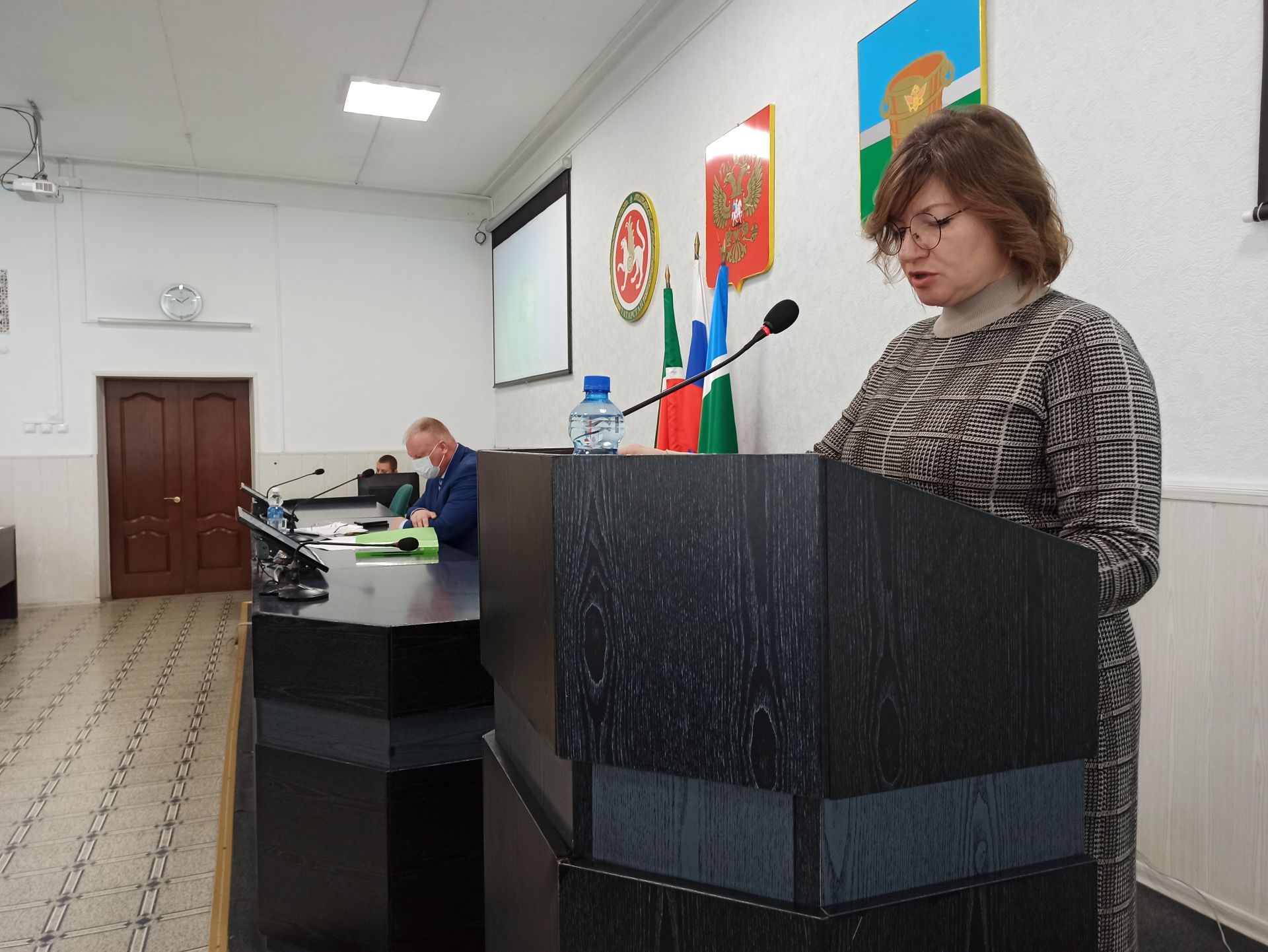 В Чистополе состоялось внеочередное заседание городского Совета
