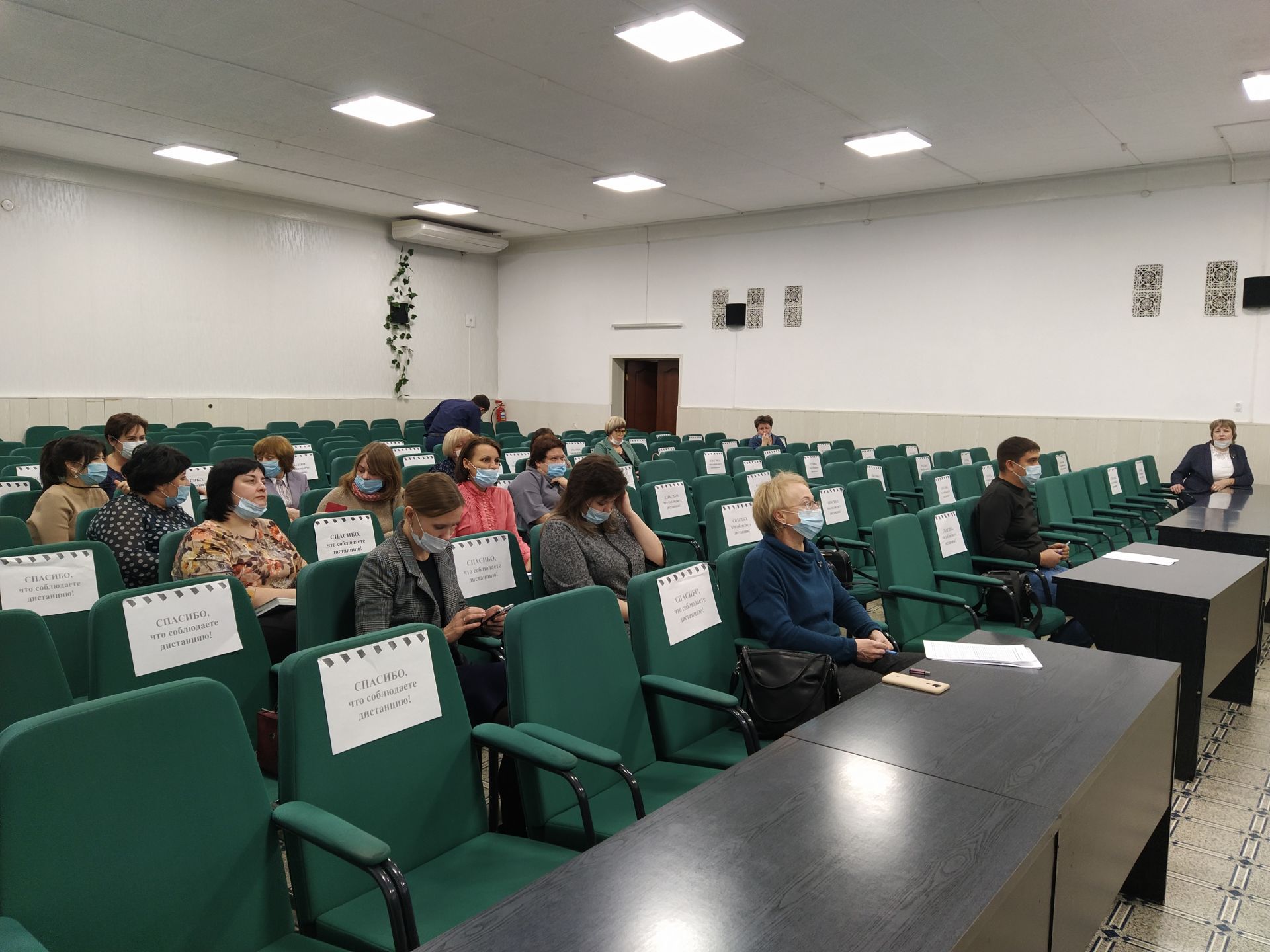В Чистополе состоялся круглый стол по профилактике экстремизма среди молодежи
