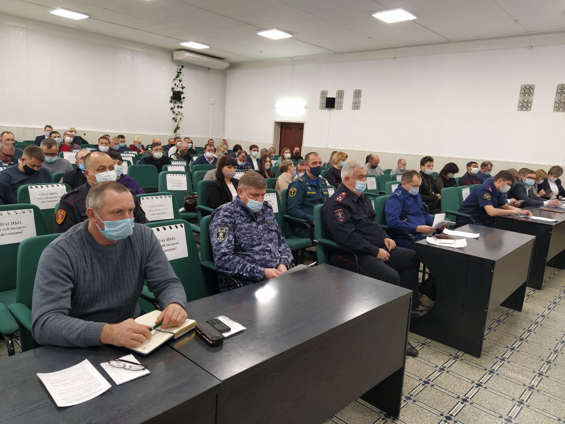 В Чистополе обсудили усиление мер безопасности в период новогодних и рождественских праздников
