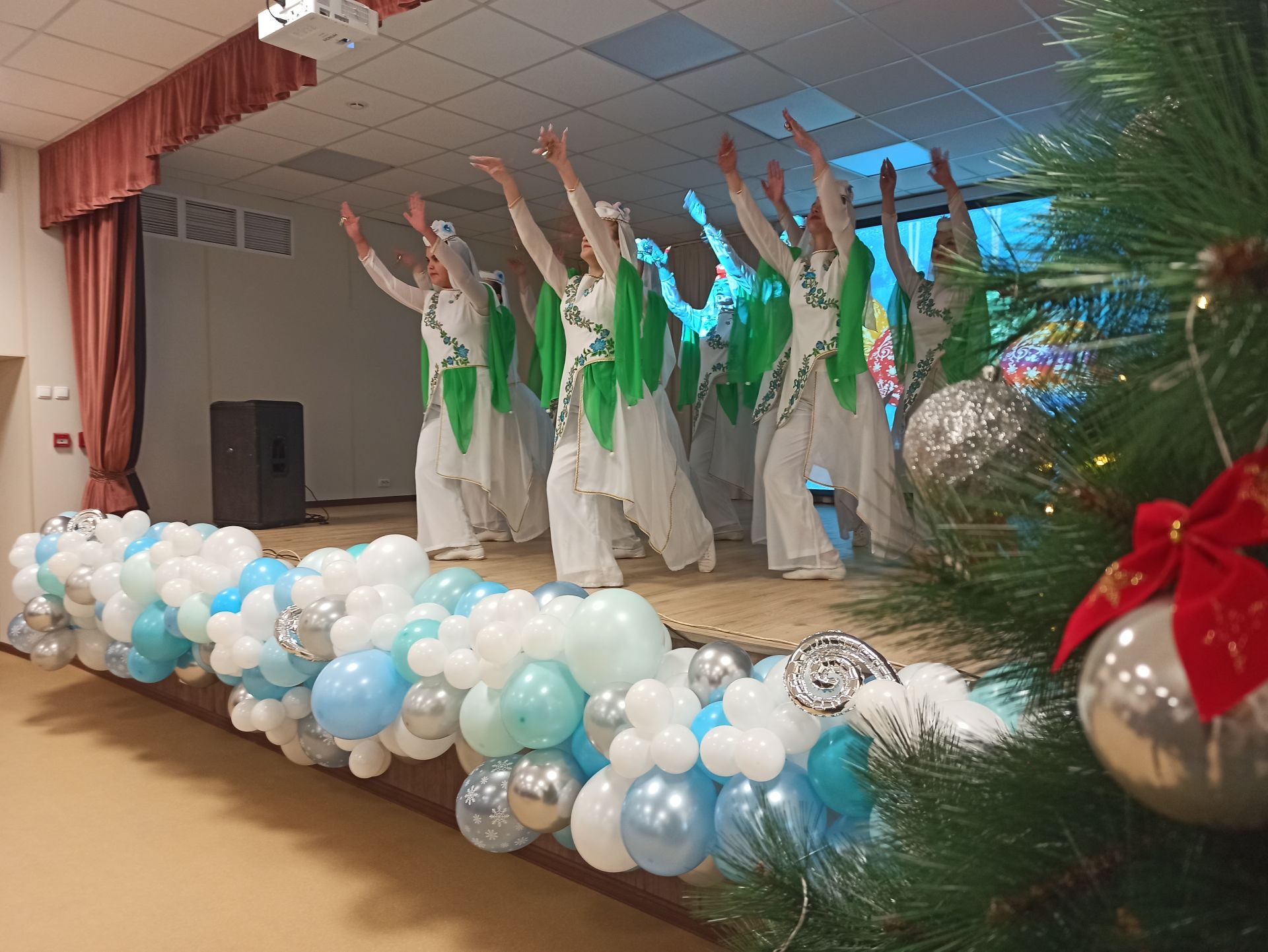 В Чистополе открыли новое здание детской школы искусств (фоторепортаж)