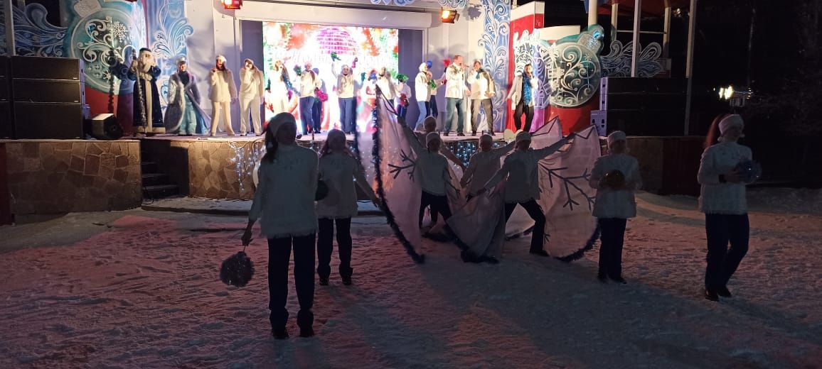 В Чистополе отмечают наступление Нового года (фоторепортаж)