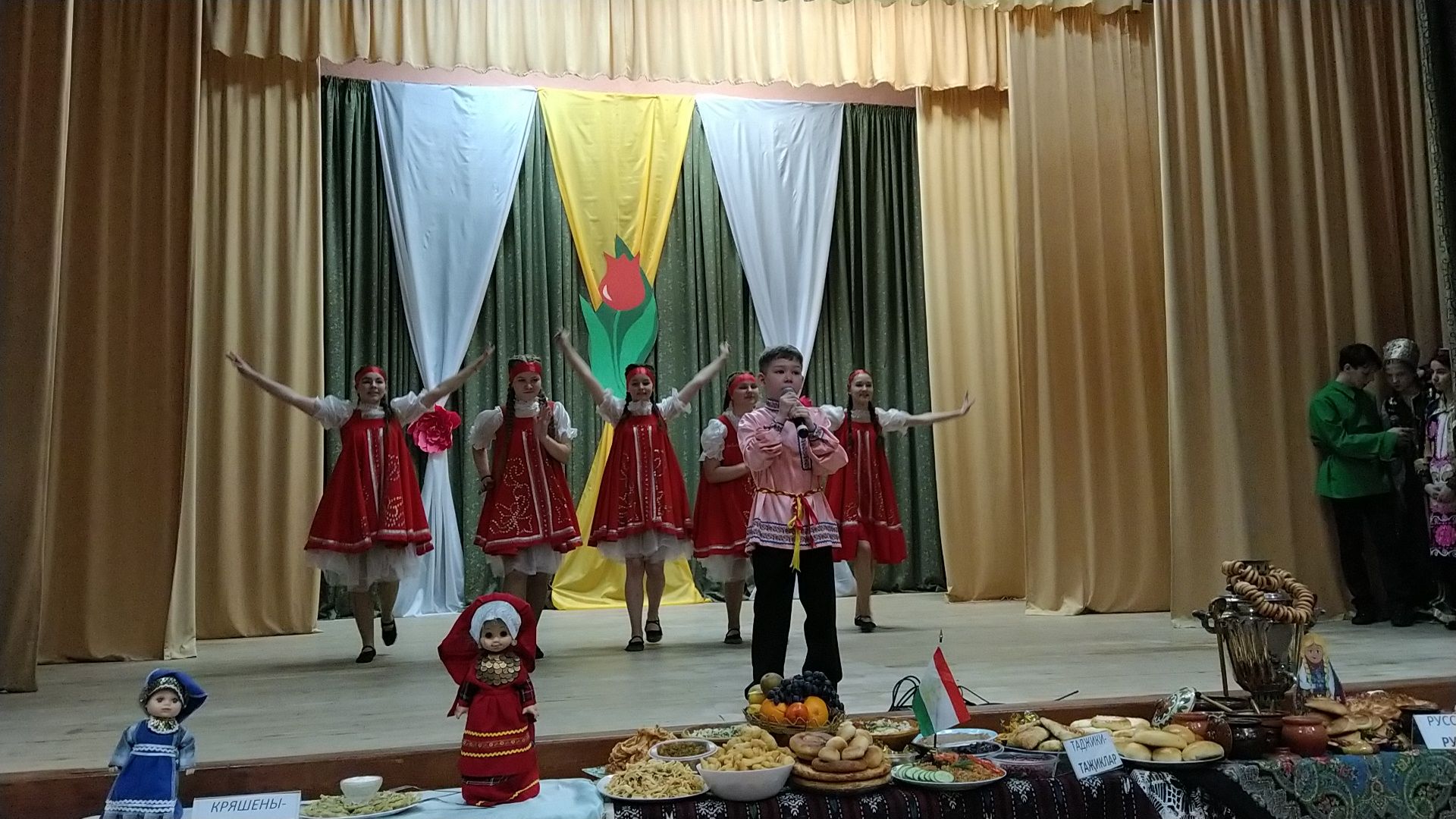 В Чистополе прошел муниципальный фестиваль дружбы народов