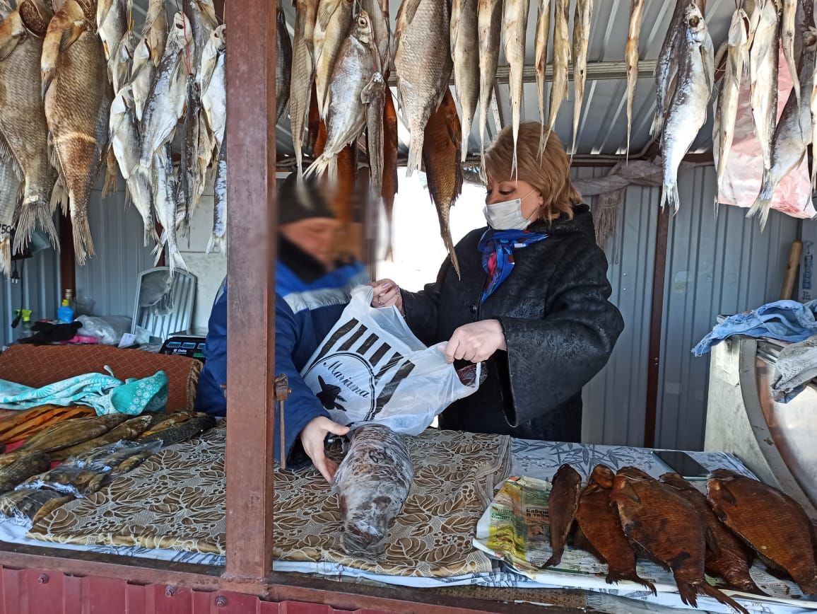 В Чистопольском районе пресекли незаконную торговлю рыбой (фоторепортаж)