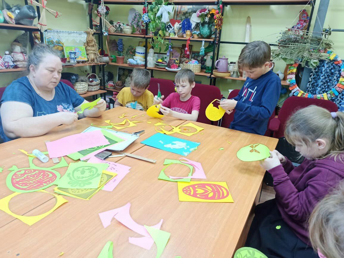 Дети чистопольского села приготовят пасхальные открытки