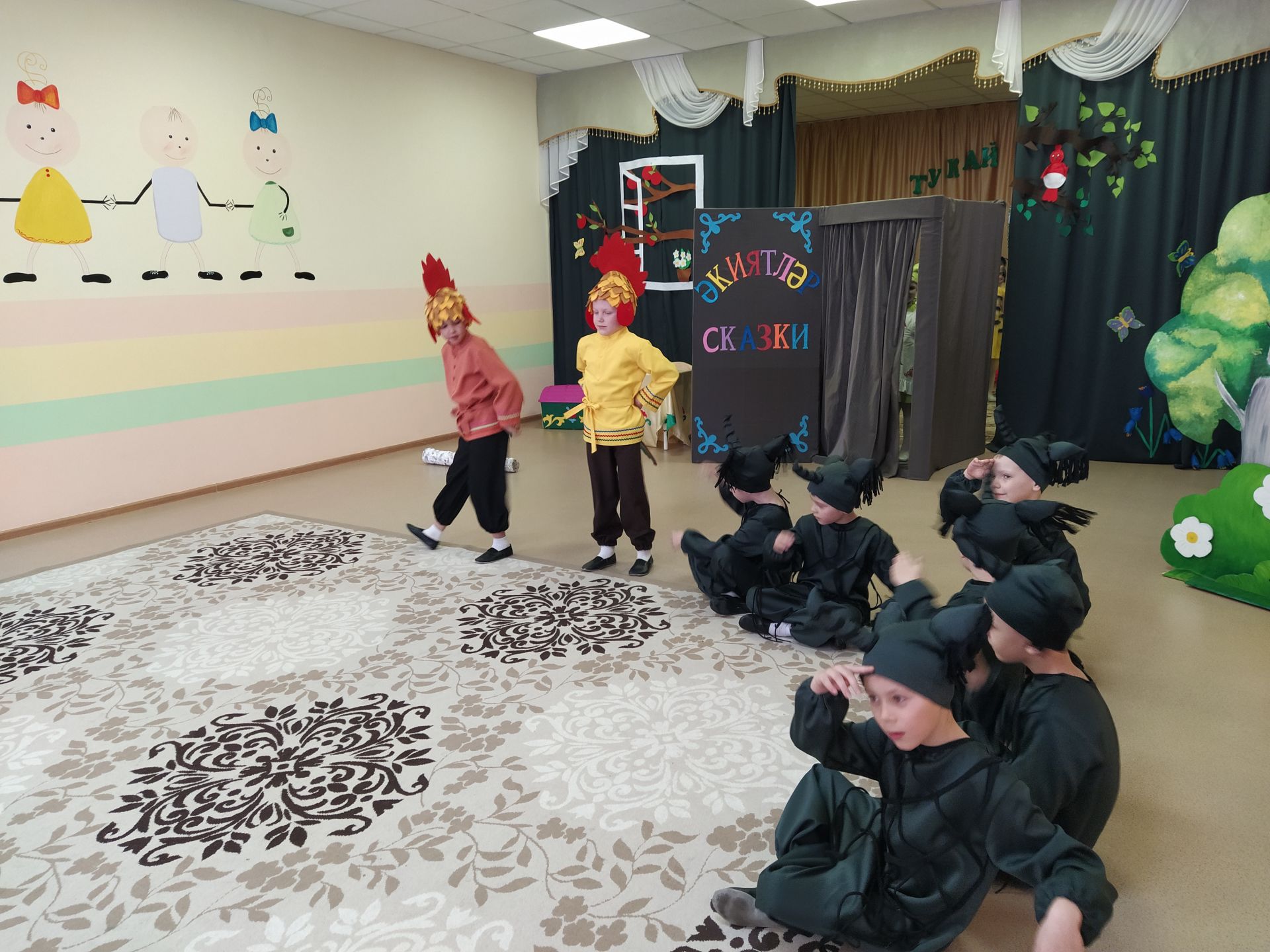 В Чистопольском детском саду поставили спектакль на татарском языке