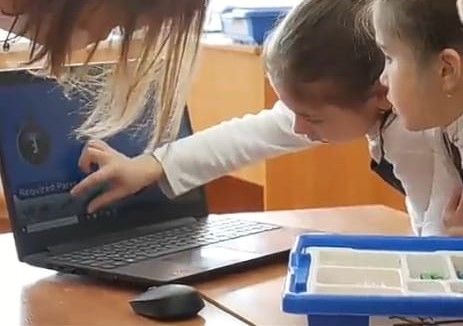 Школьники из чистопольских школ постигали азы робототехники и программирования