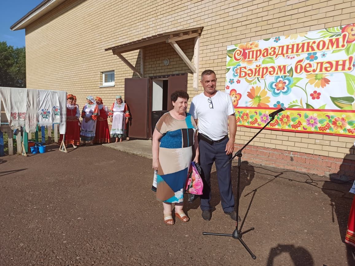 Жители поселка Юлдуз отпраздновали День села (фоторепортаж)