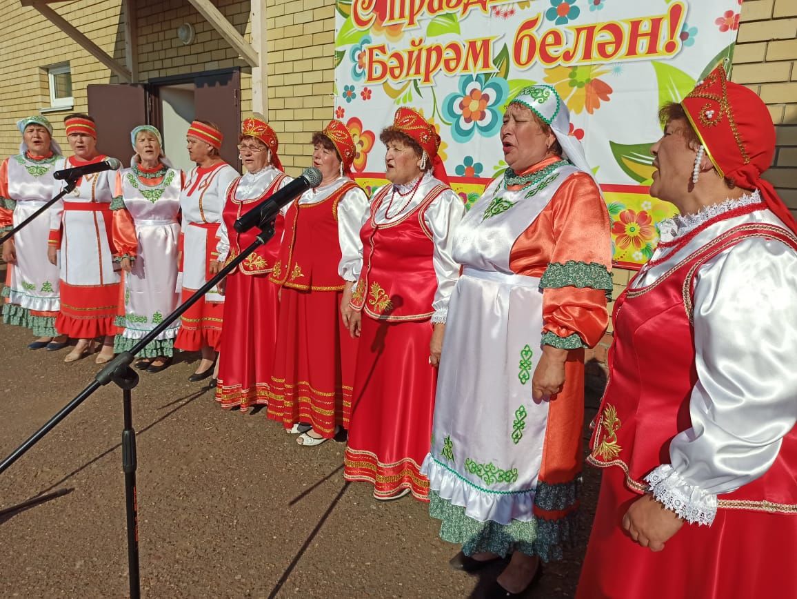 Жители поселка Юлдуз отпраздновали День села (фоторепортаж)