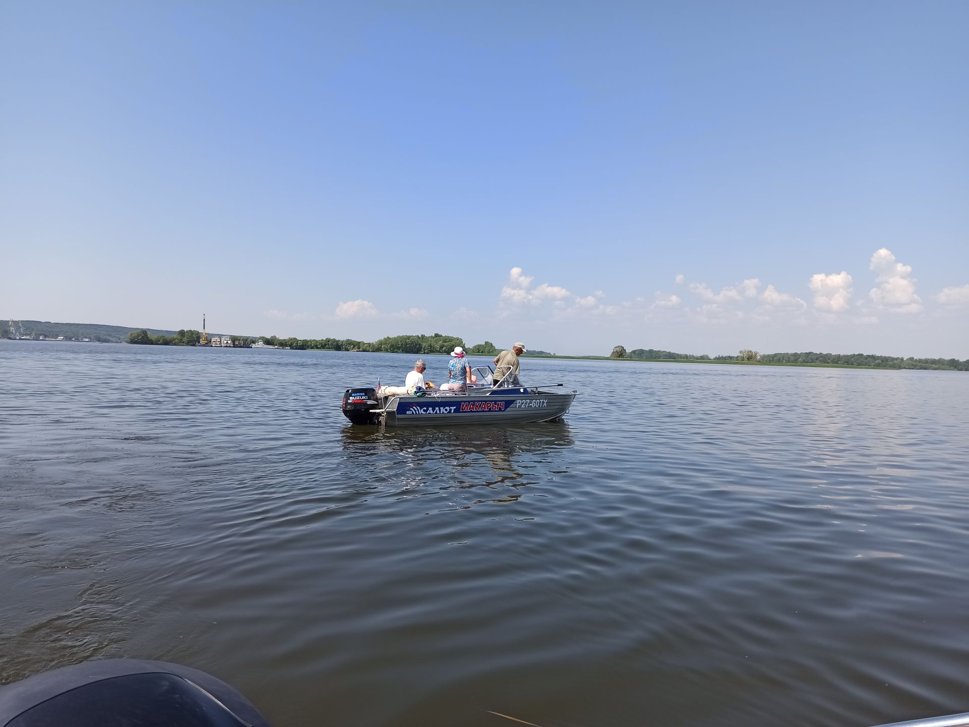 В Чистополе инспекторы ГИМС патрулируют водоемы (фоторепортаж)