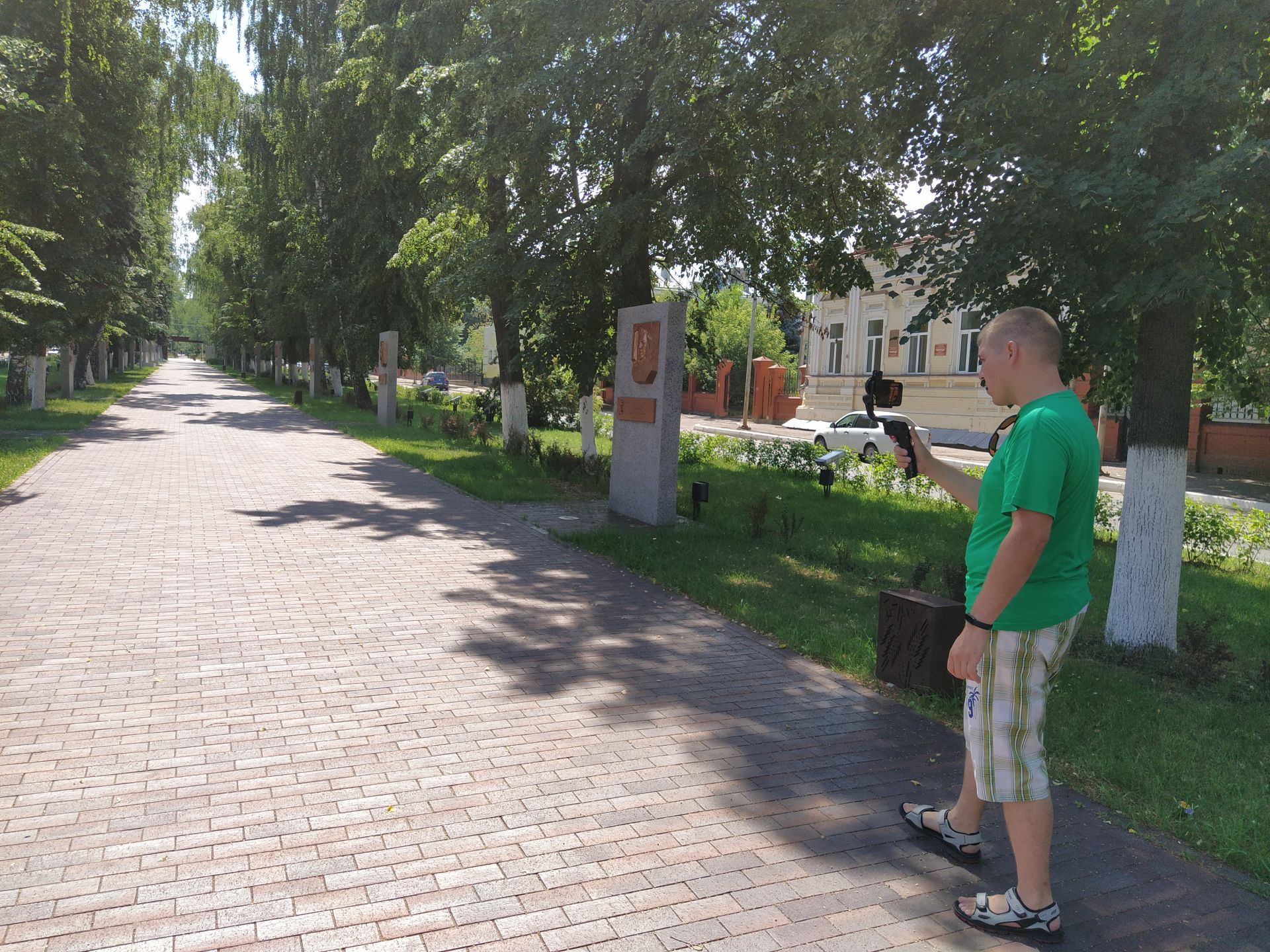 В Чистополь приехал татарстанский блогер Алмаз Магадиев