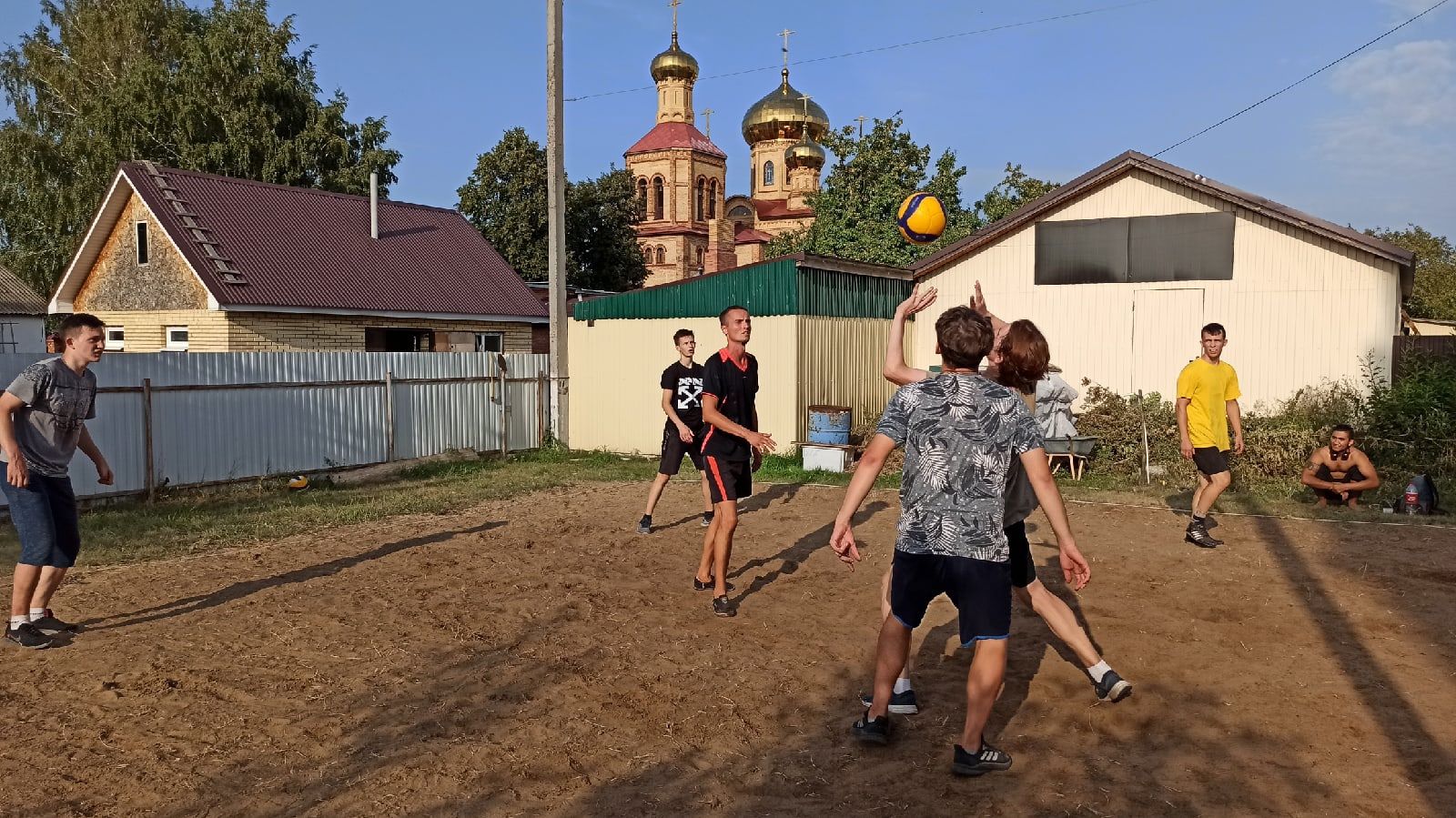 Состоялся турнир по волейболу среди молодежи Чистопольской епархии