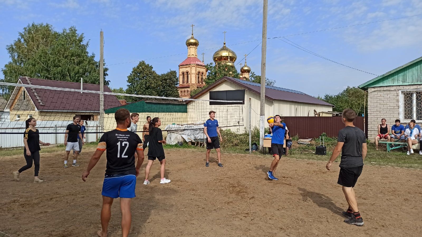 Состоялся турнир по волейболу среди молодежи Чистопольской епархии