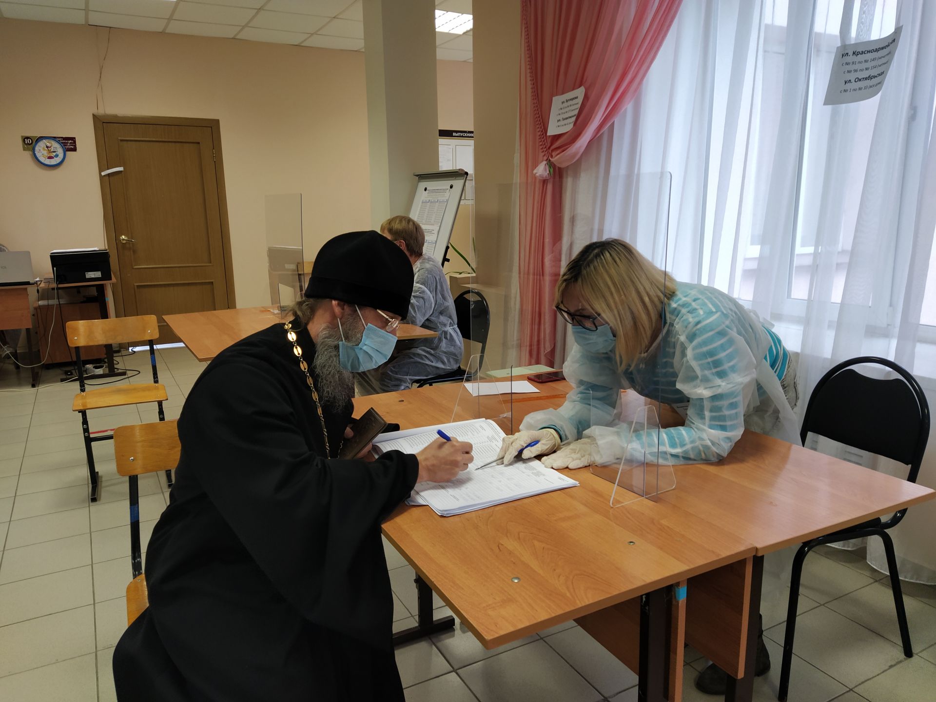 В Чистополе представители религиозных конфессий проголосовали на выборах в Госдуму