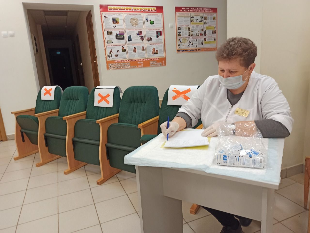 Более 100 чистопольцев привились от гриппа на избирательных участках