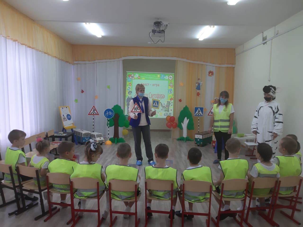 Чистопольские дошкольники участвовали в квест-игре по ПДД