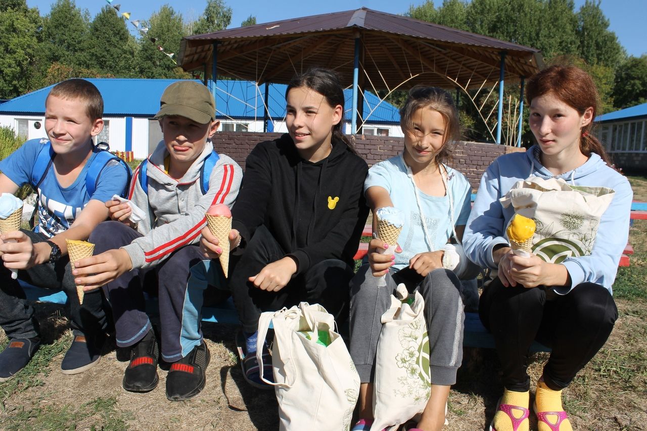 Воспитанники чистопольского детского дома получили подарки от своих шефов - полицейских